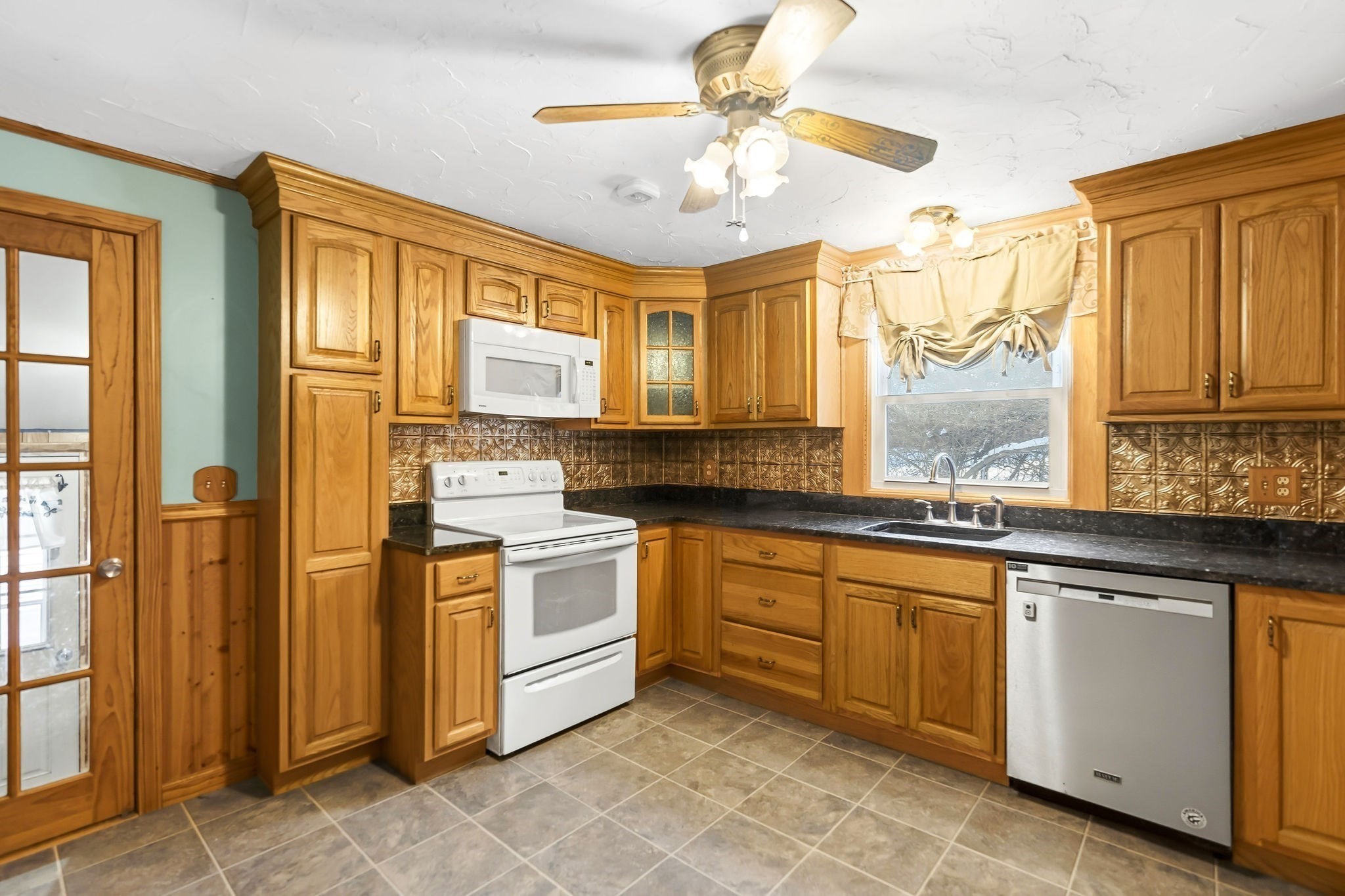 131 Depot Road, Templeton, MA 01438 - Image 3