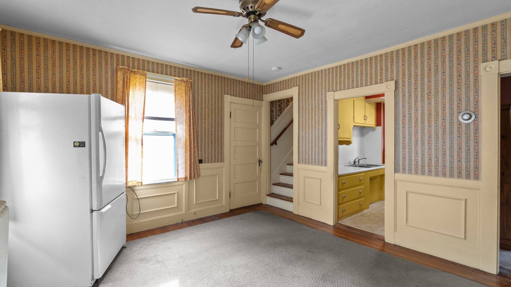 198 Arnold St, New Bedford, MA 02740 - Image 11