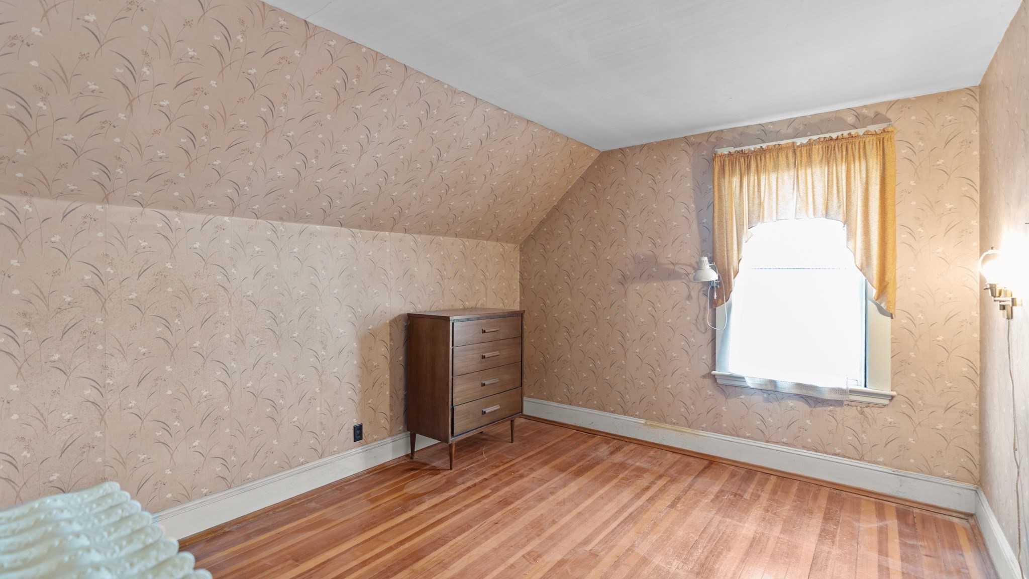 198 Arnold St, New Bedford, MA 02740 - Image 16