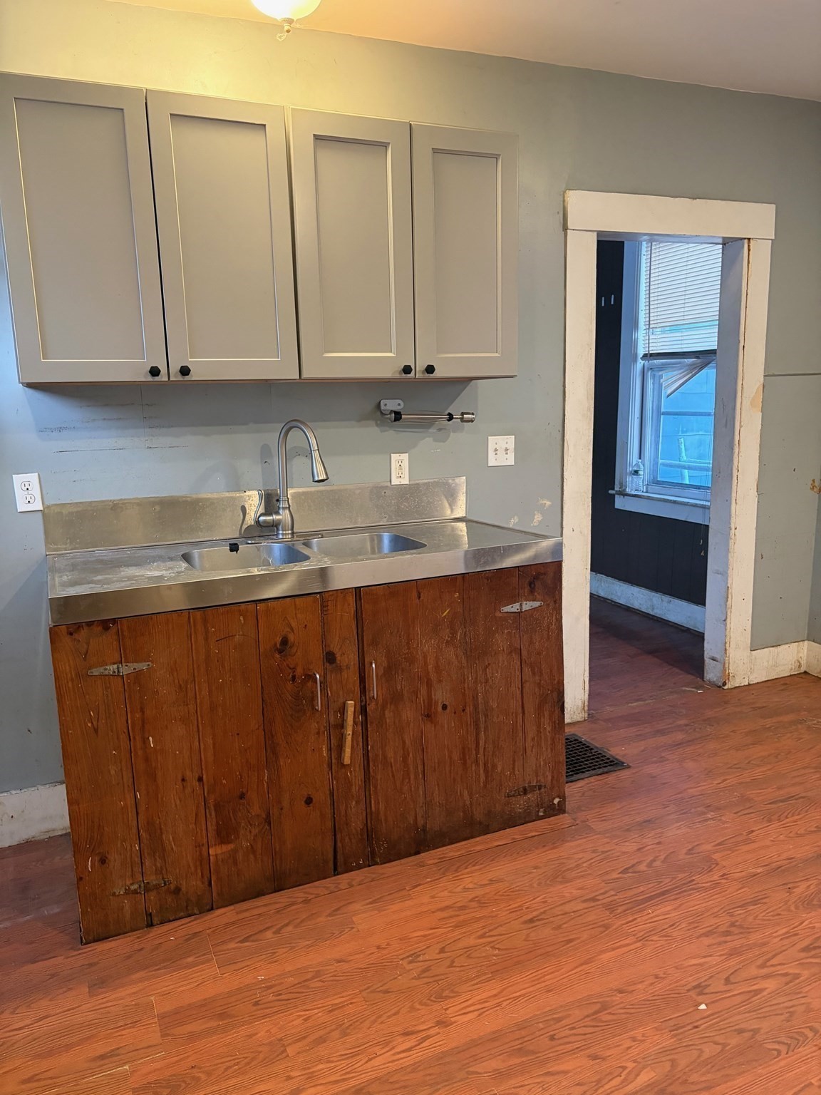 150 E Main St, Orange, MA 01364 - Image 10