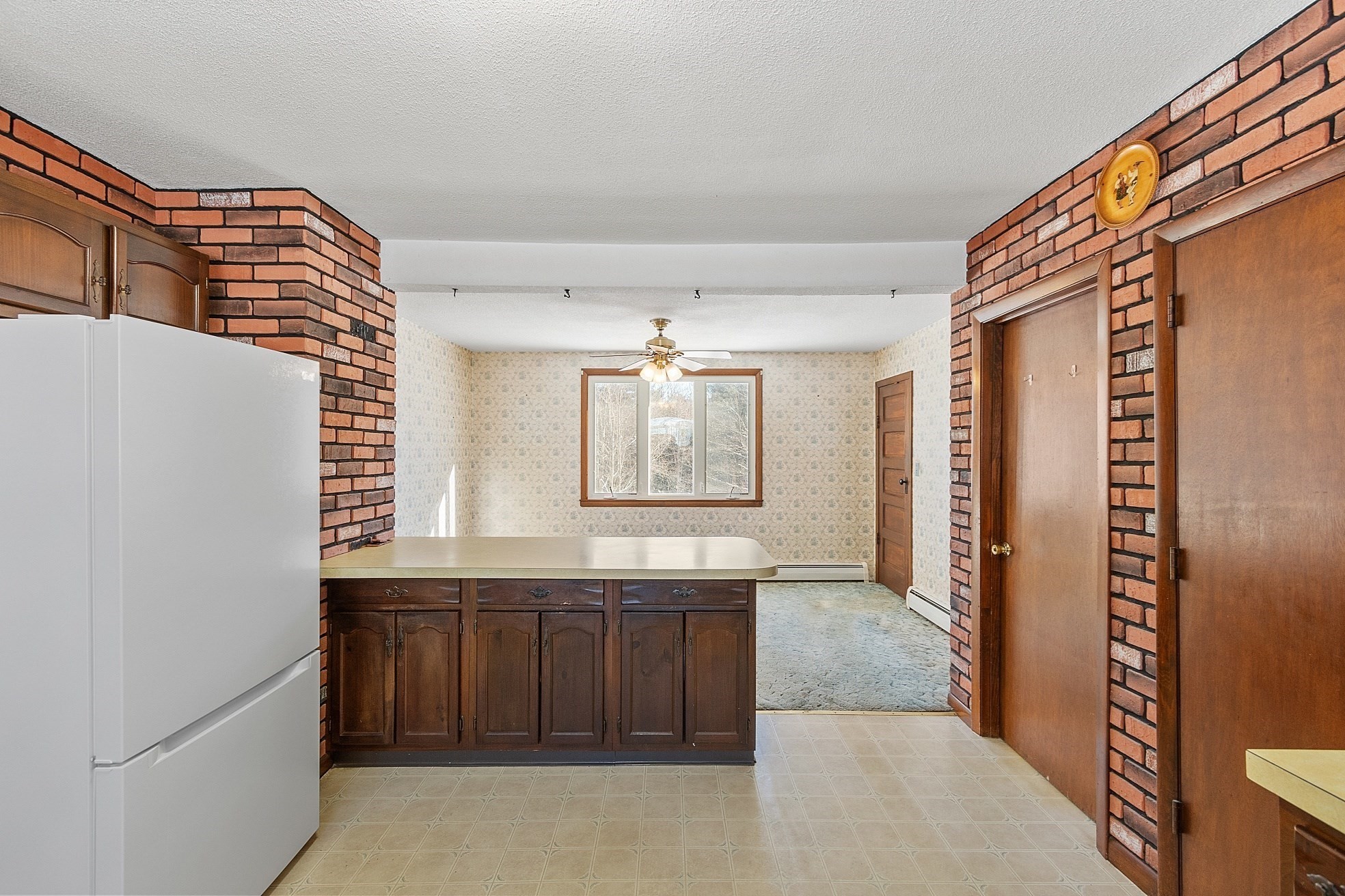 318 Lovewell St, Gardner, MA 01440 - Image 12