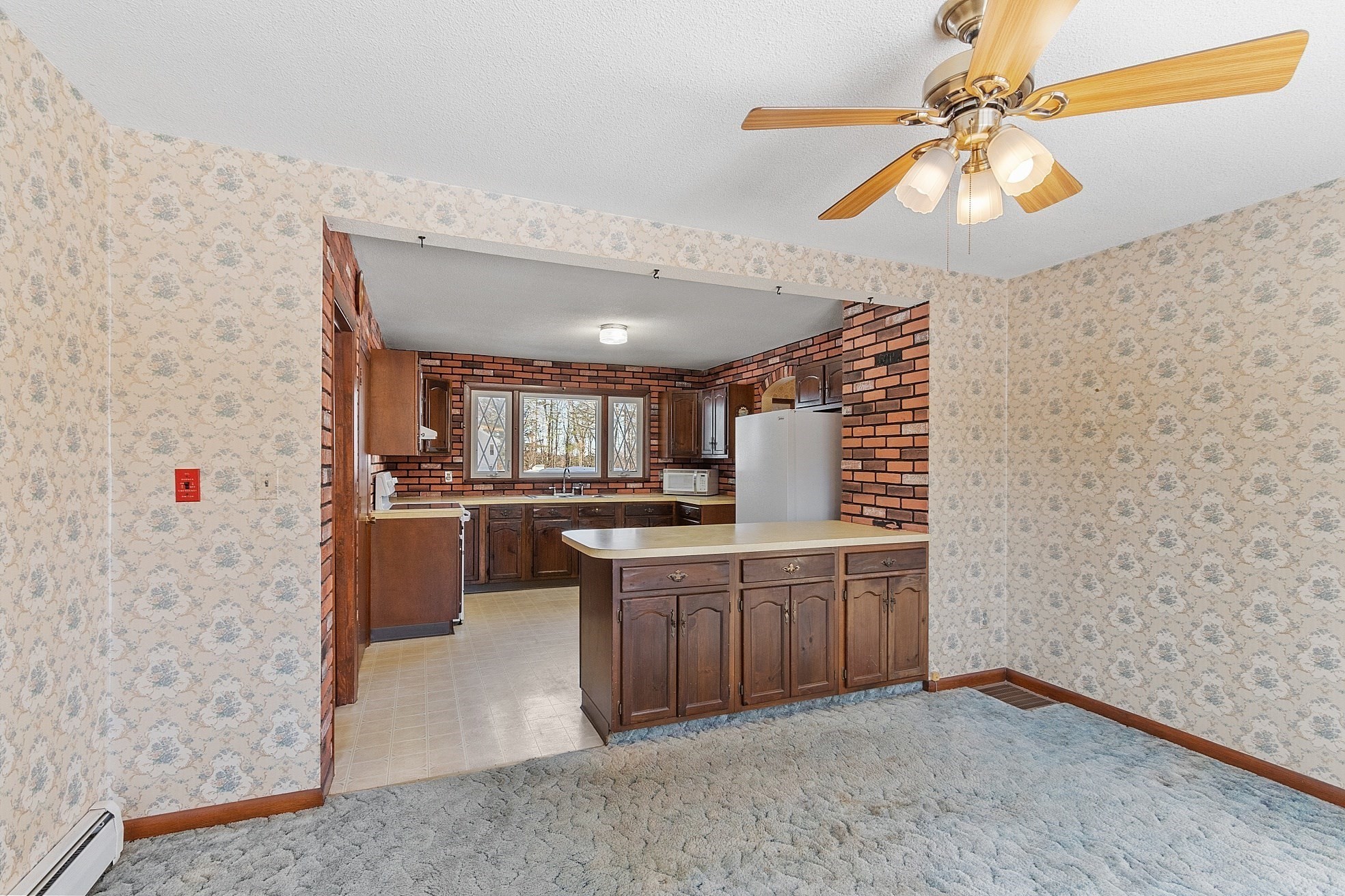 318 Lovewell St, Gardner, MA 01440 - Image 14