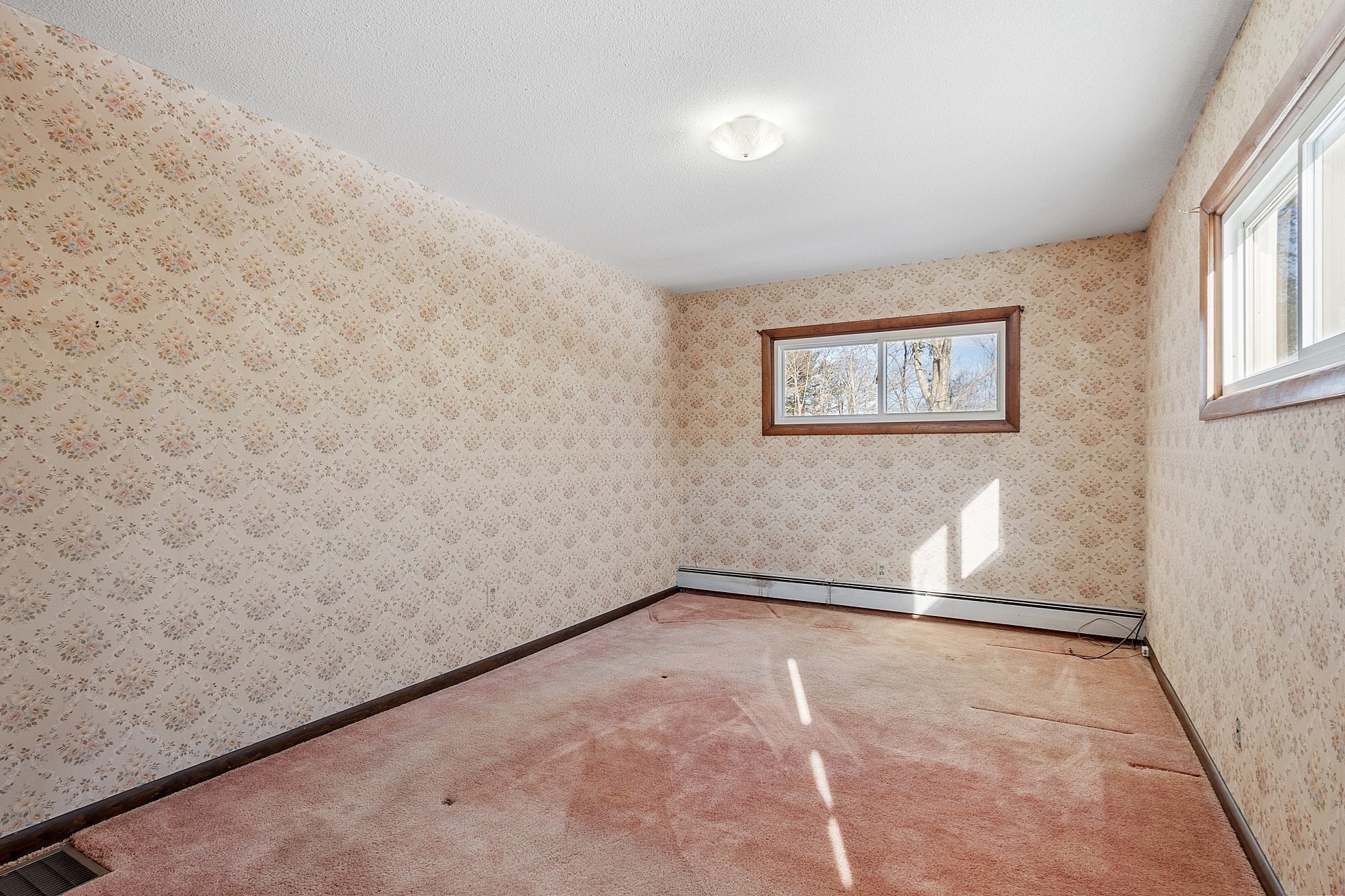 318 Lovewell St, Gardner, MA 01440 - Image 25