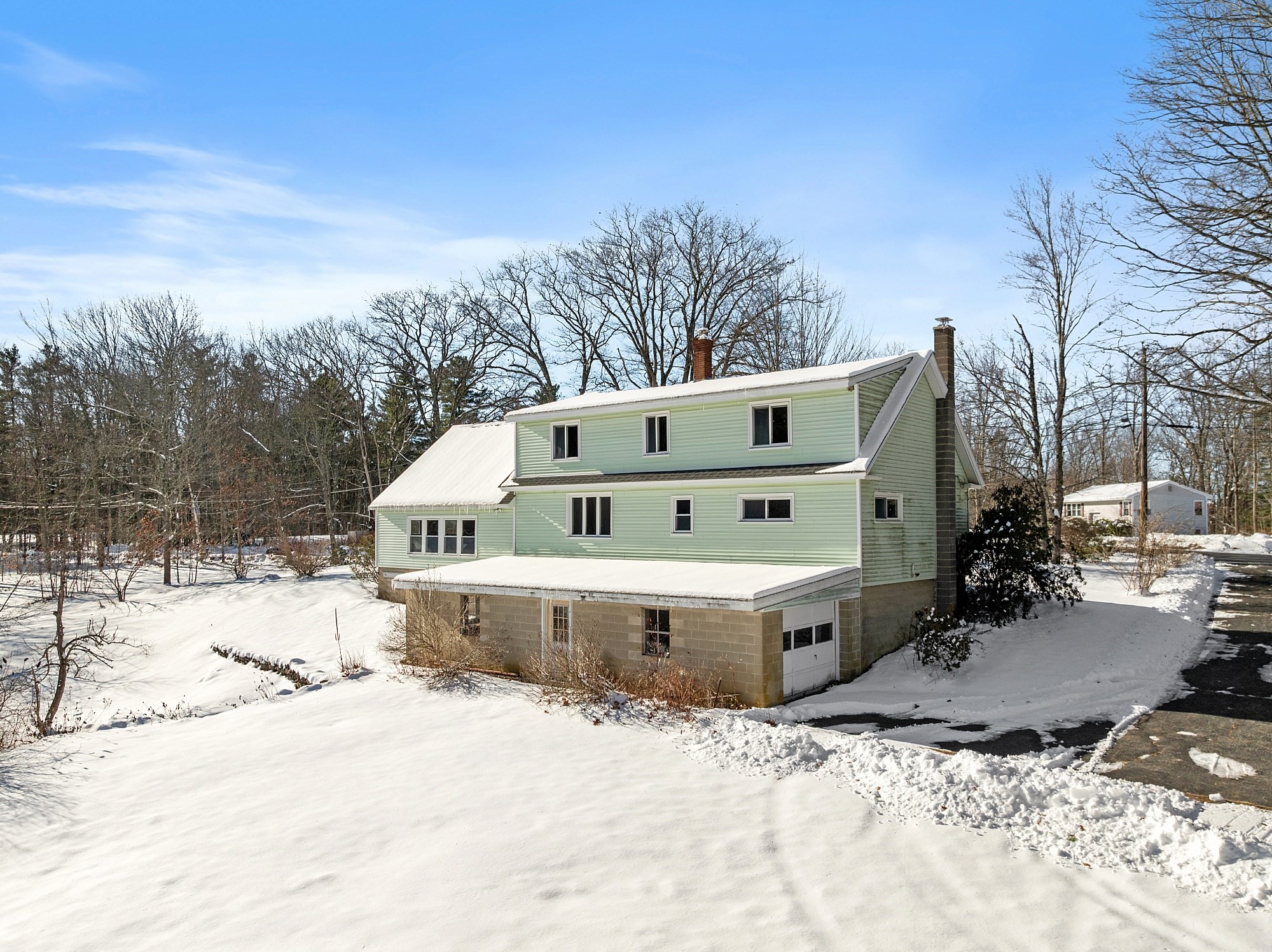 318 Lovewell St, Gardner, MA 01440 - Image 4