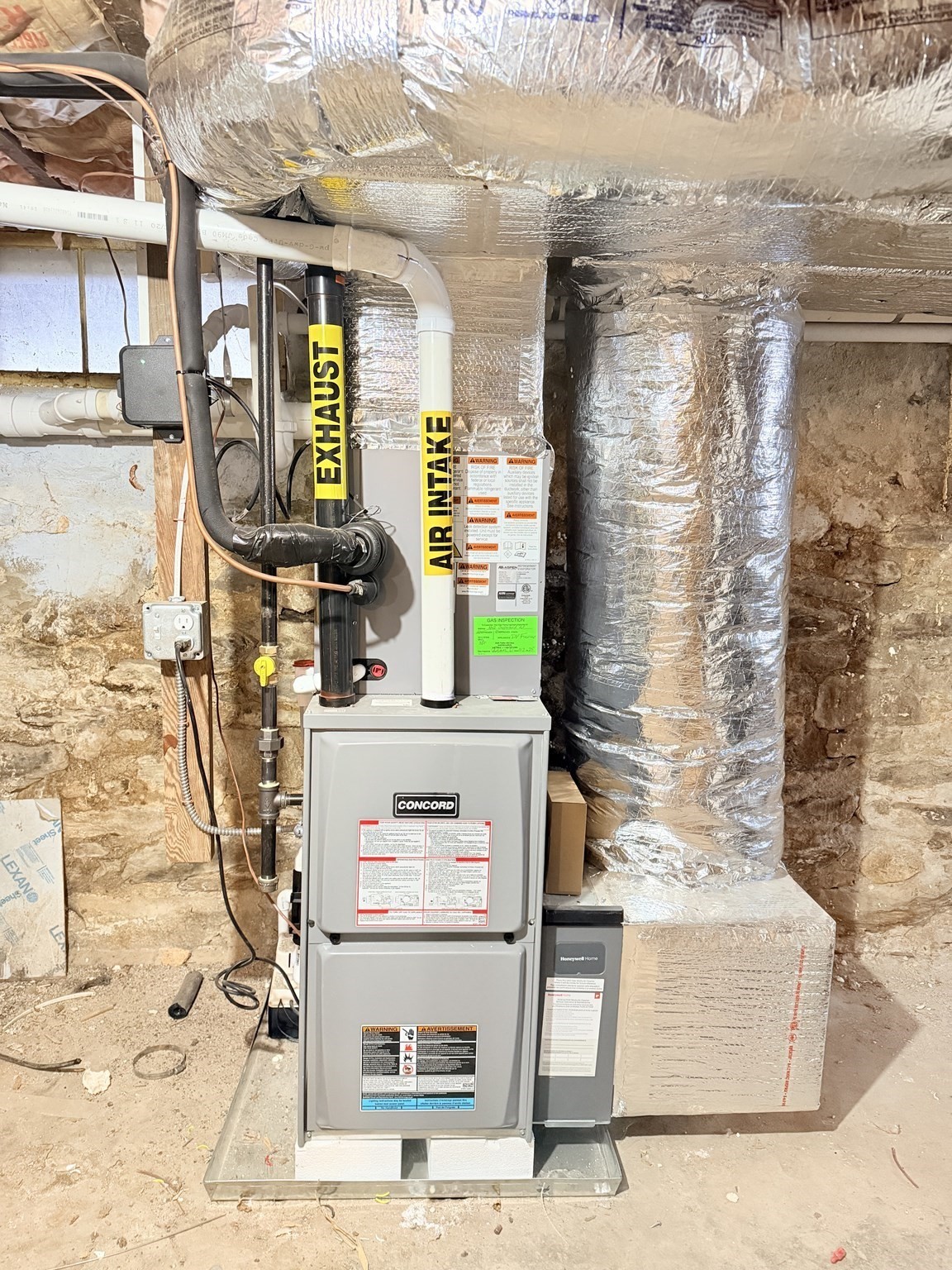 122 Copperfield Rd, Worcester, MA 01602 - Image 28