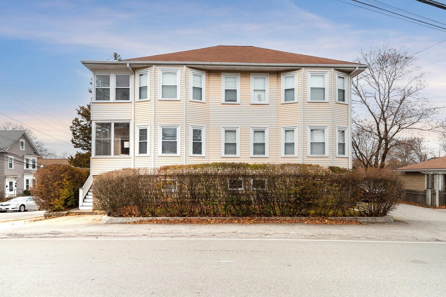 35 Richardson St Unit 2, Wakefield, MA 01880 - Image 4