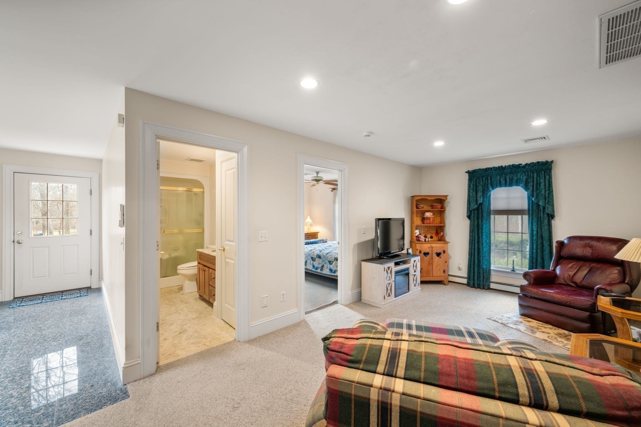 332 Division Rd, Dartmouth, MA 02748 - Image 19