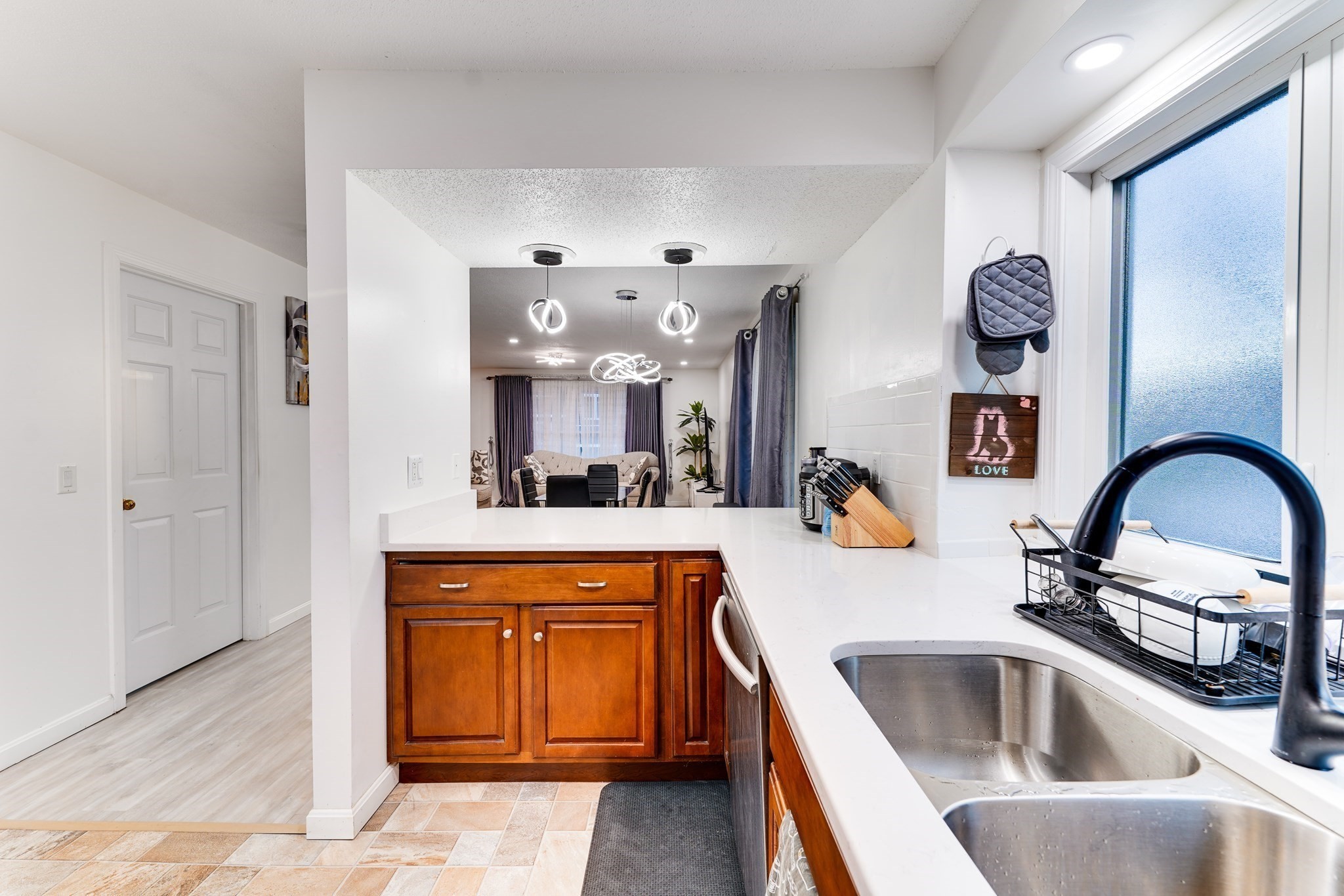 101 South Ave Unit 301, Attleboro, MA 02703 - Image 9