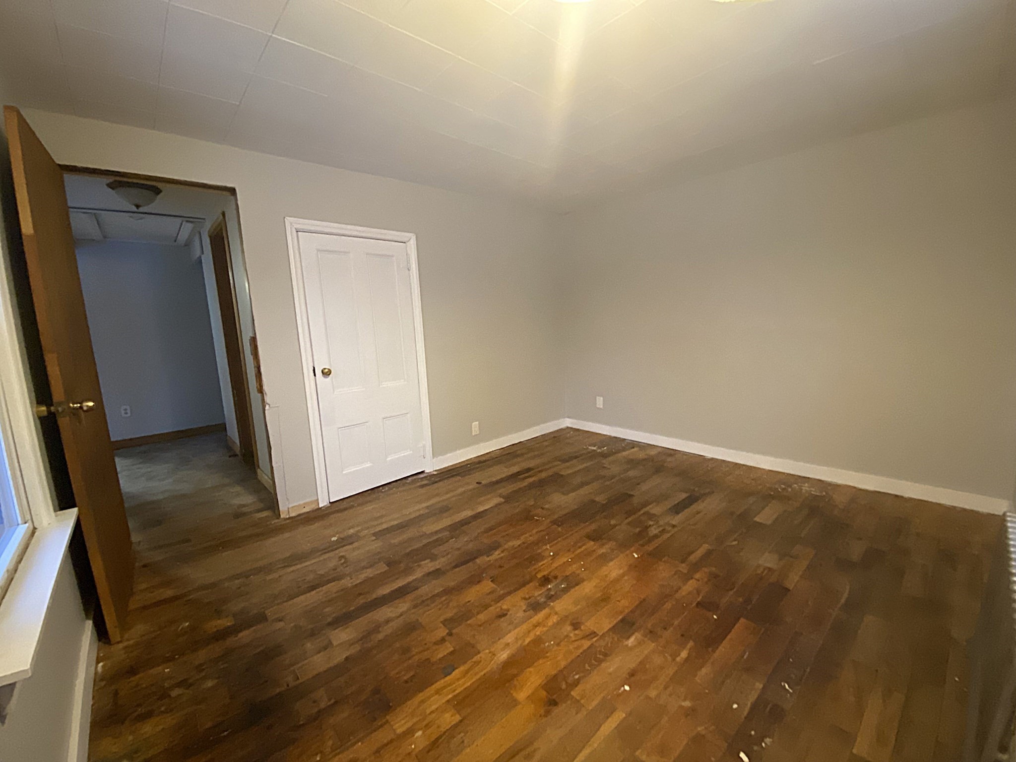 135 Lucerne Rd, Springfield, MA 01119 - Image 10