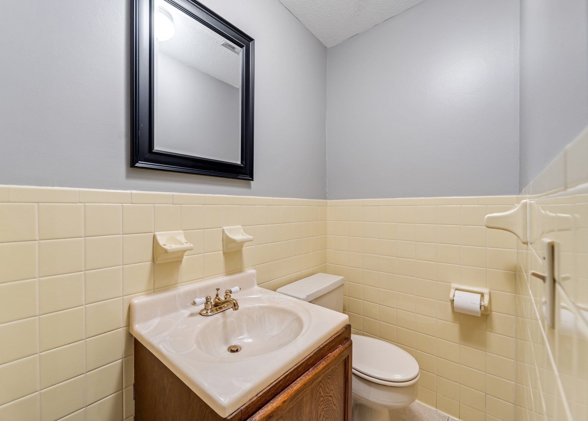 198 Beekman Drive Unit 198, Agawam, MA 01001 - Image 18