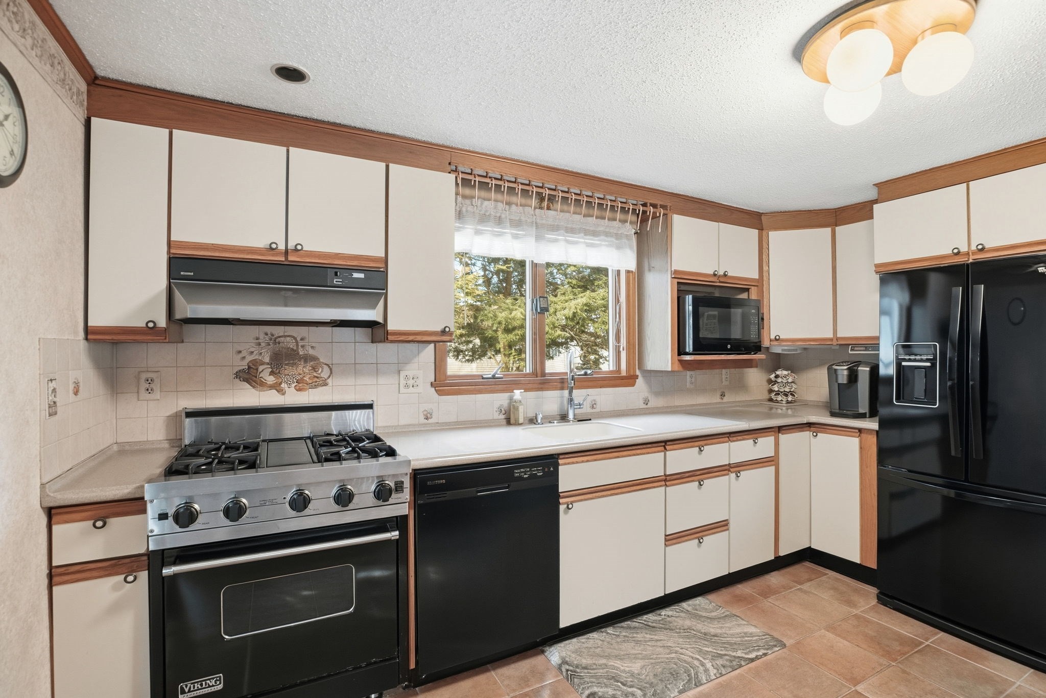 19 Jefferson Drive, Norwood, MA 02062 - Image 2