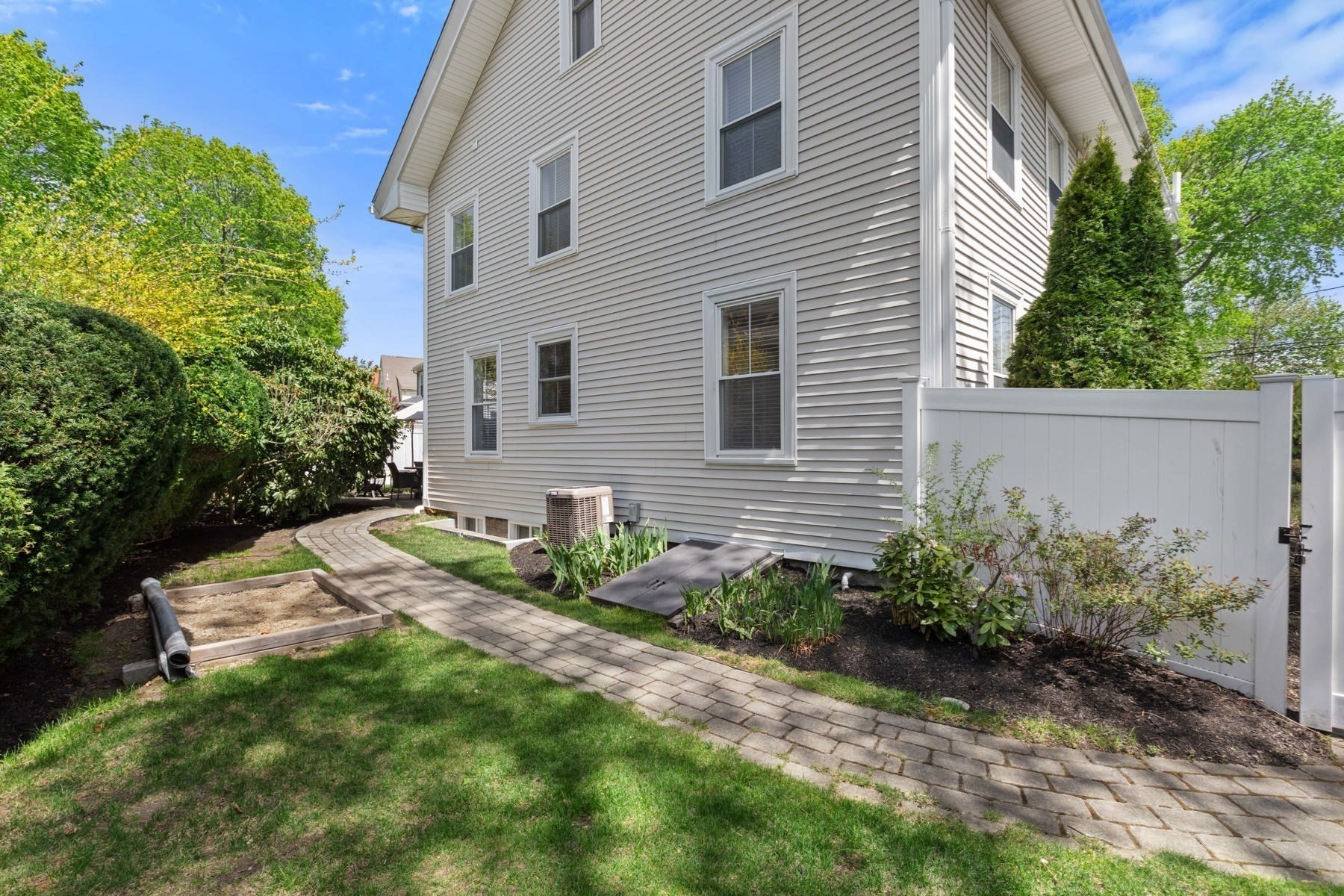 20 Wilbur St, Weymouth, MA 02190 - Image 35