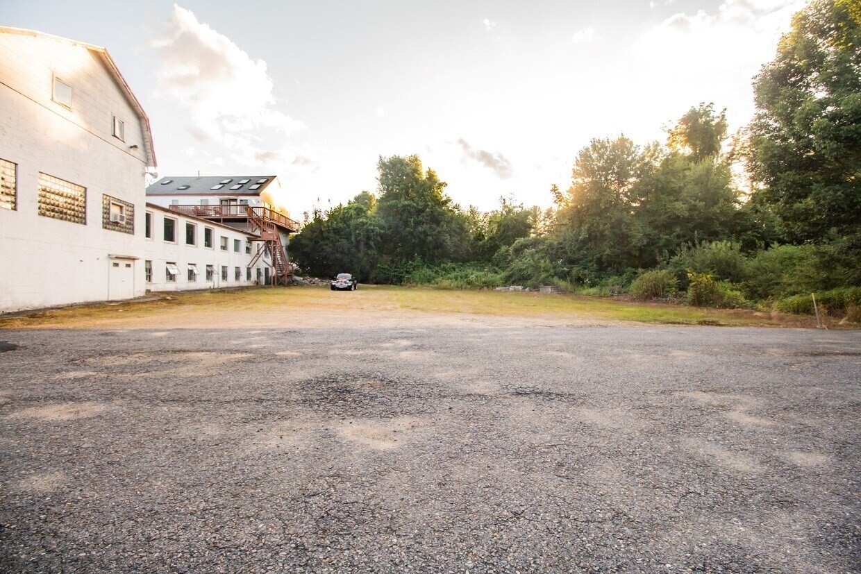 1150 Main St, Leicester, MA 01524 - Image 7