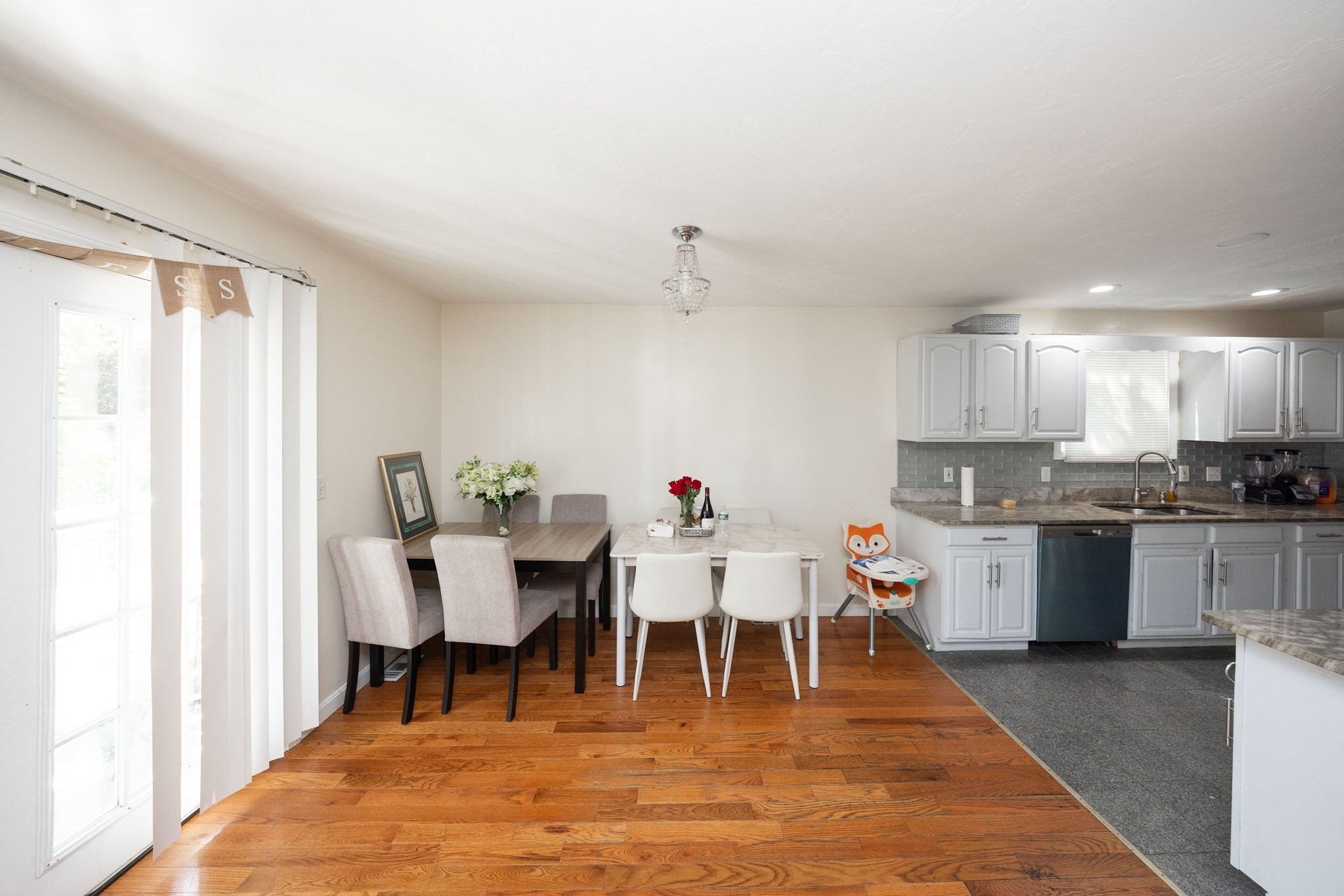 35 Houghton St, Worcester, MA 01604 - Image 11