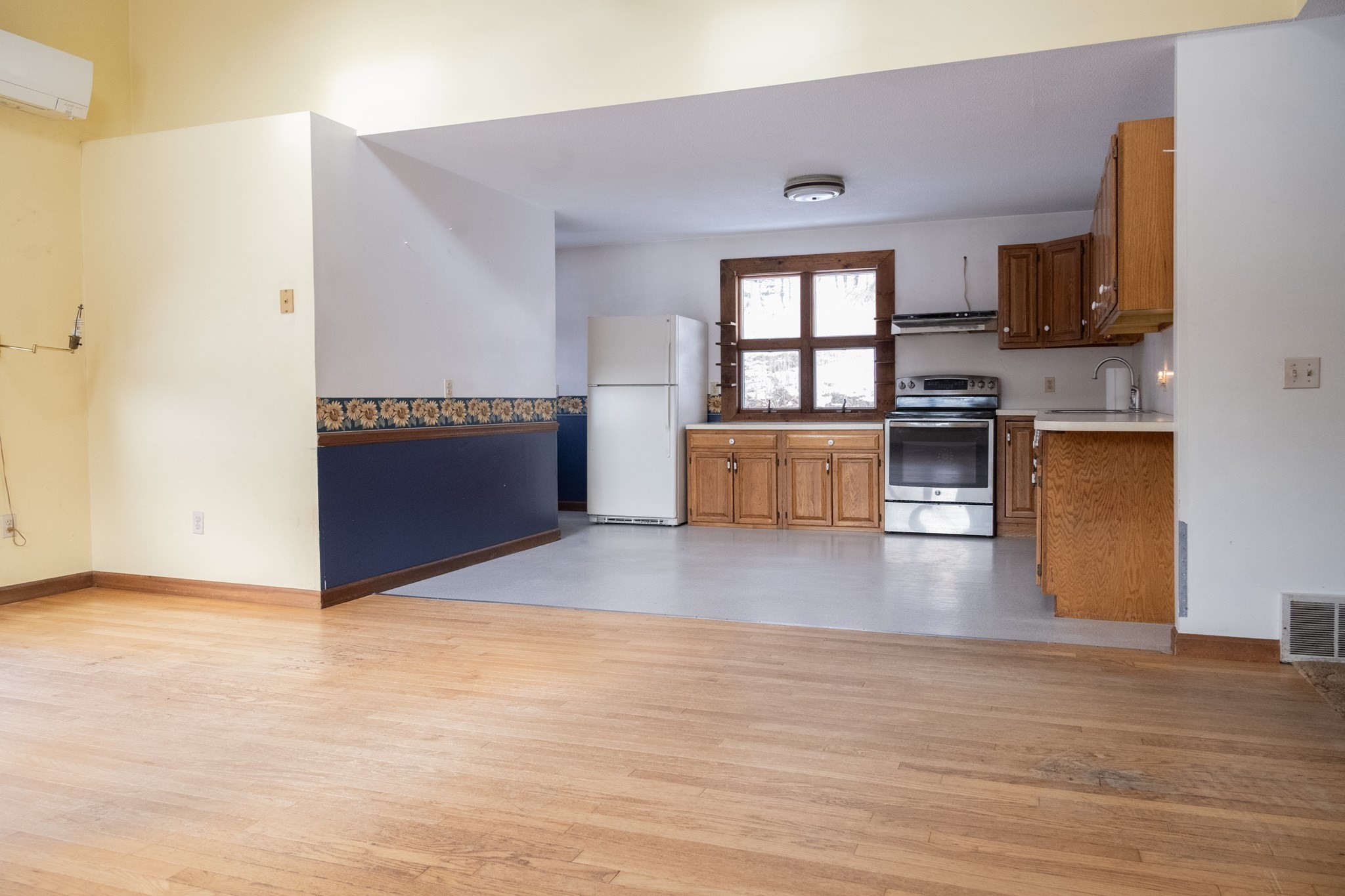 163 Prospect St Ext, Westfield, MA 01085 - Image 11