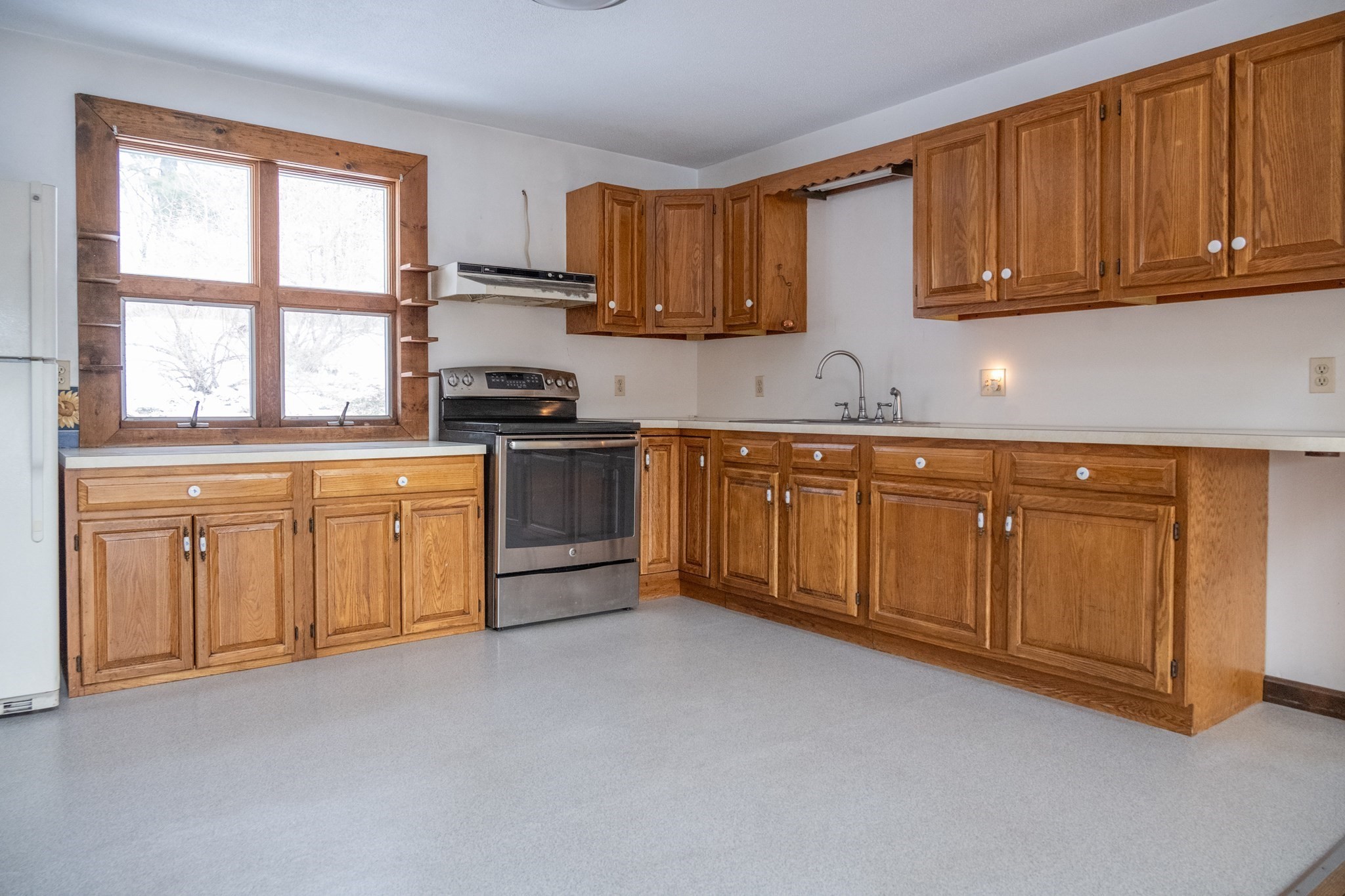 163 Prospect St Ext, Westfield, MA 01085 - Image 12