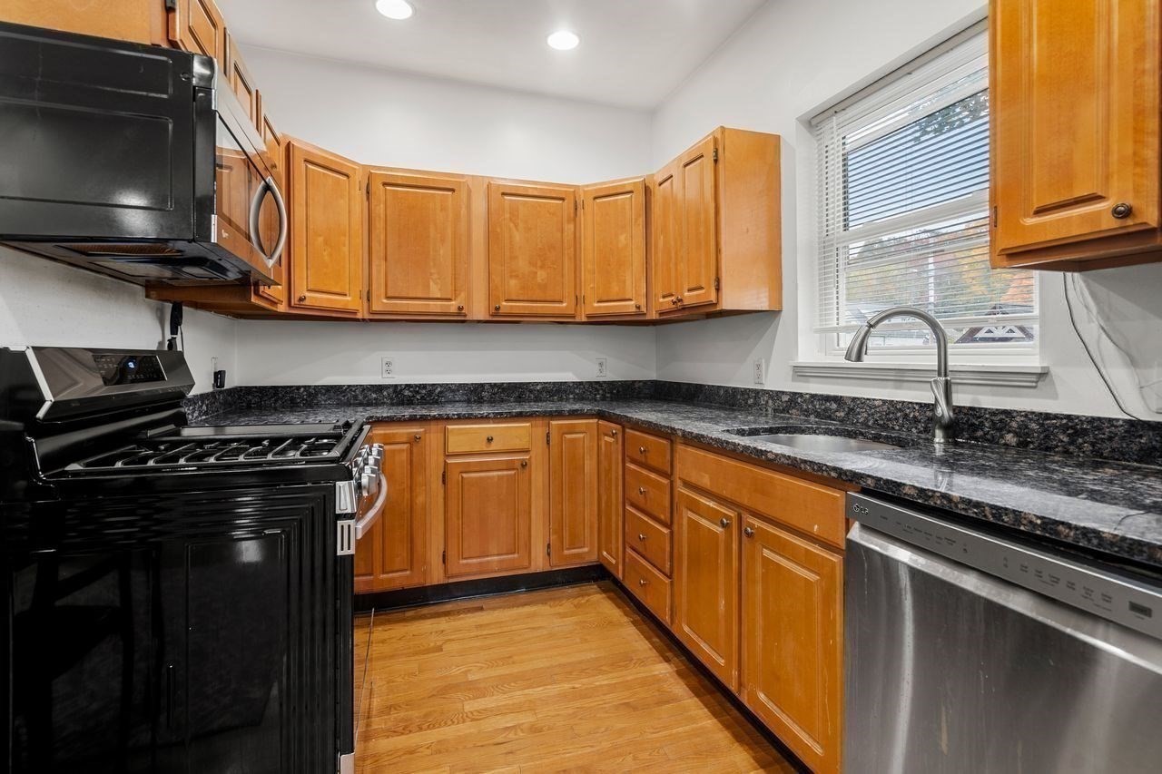 125 Allen Street Unit A, Braintree, MA 02184 - Image 12