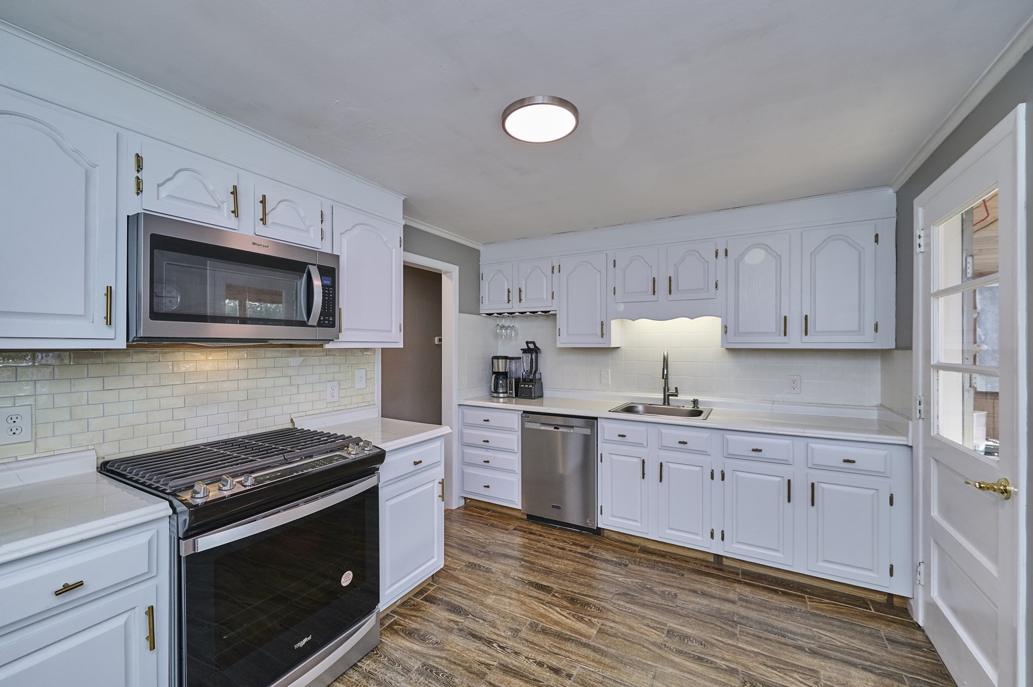 8 Waveney Rd, Framingham, MA 01701 - Image 9