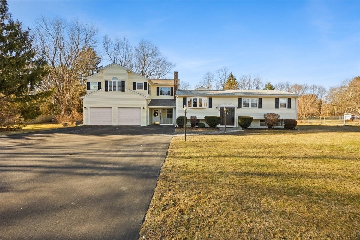 95 Tecumseh Dr, Hanover, MA 02339 - Image 2