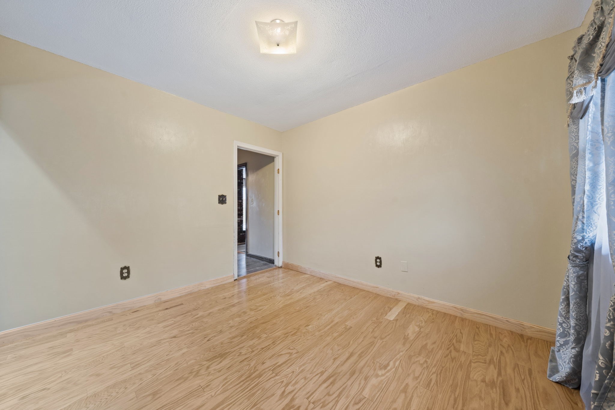 298 Lisle Street, Braintree, MA 02184 - Image 21