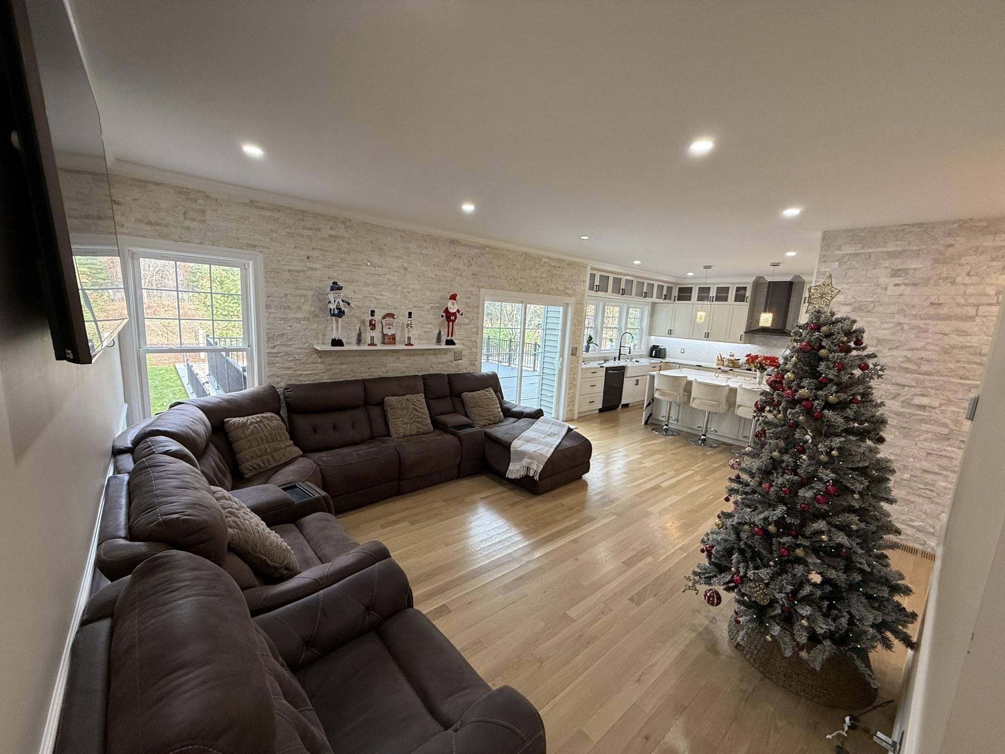 30 Aprils Way, Tewksbury, MA 01876 - Image 10