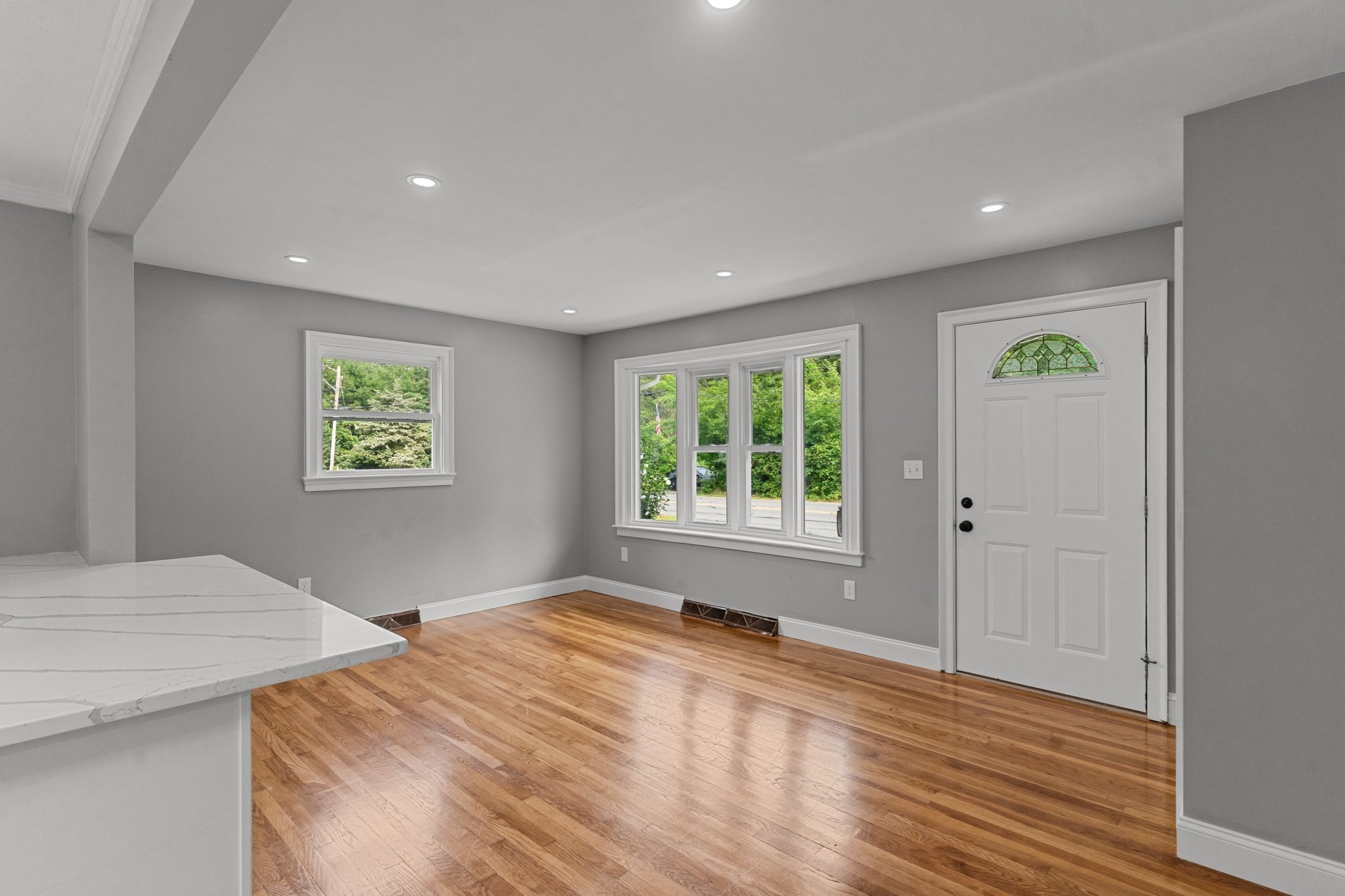 249 Barneyville Rd, Swansea, MA 02777 - Image 8