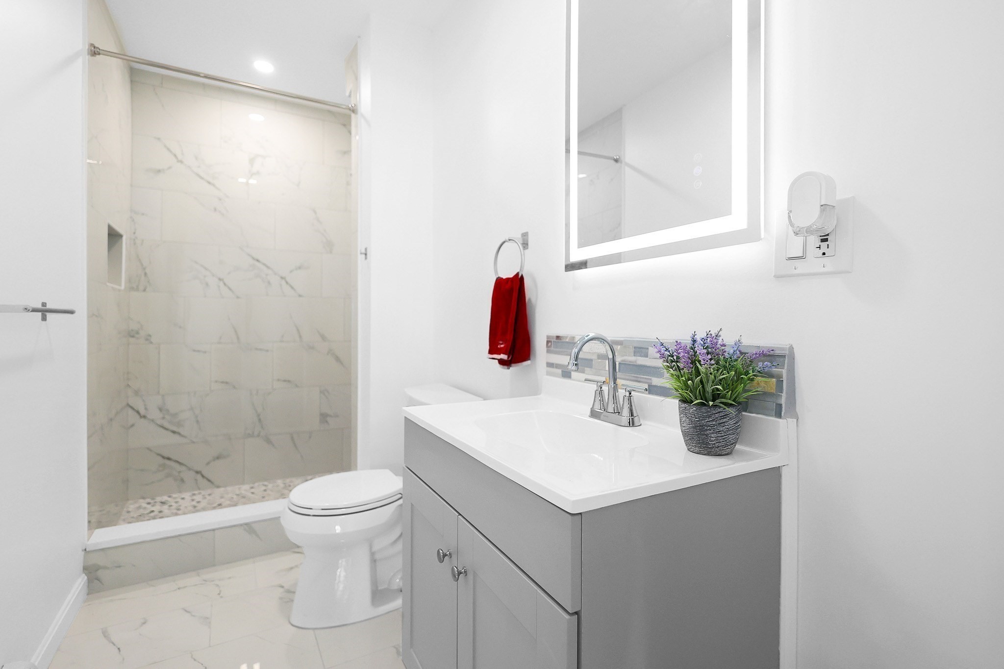 255 Oakland Ave, Methuen, MA 01844 - Image 13