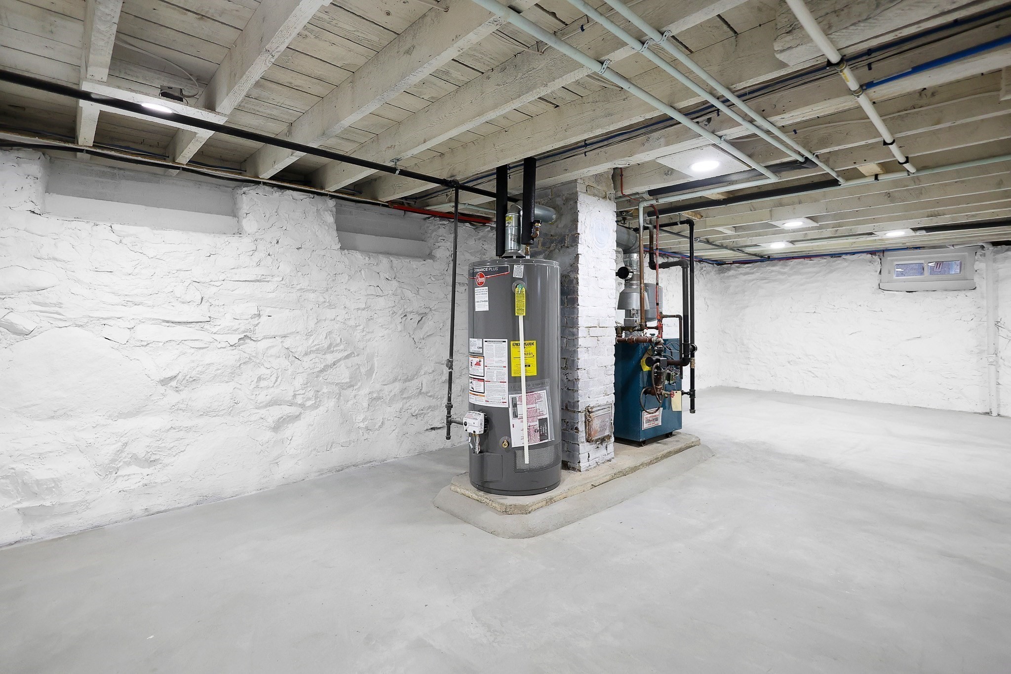 255 Oakland Ave, Methuen, MA 01844 - Image 32