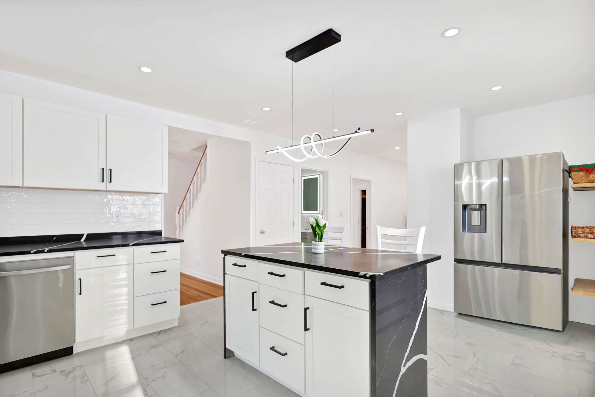 255 Oakland Ave, Methuen, MA 01844 - Image 7