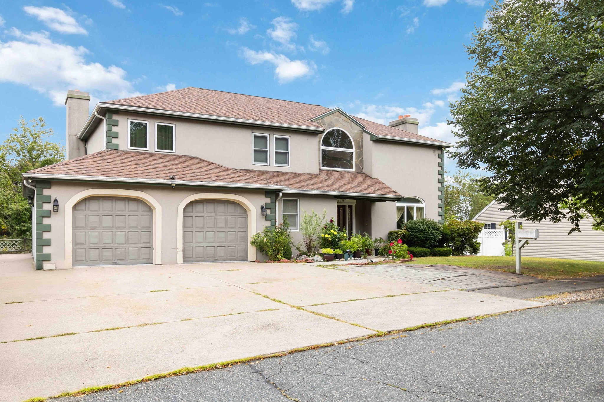 141 Gardiner Rd, Quincy, MA 02169