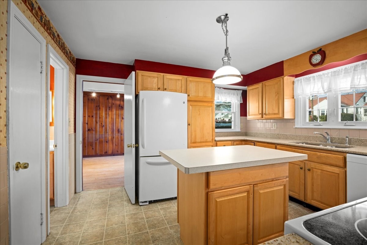 1 Ashcroft St, Auburn, MA 01501 - Image 4