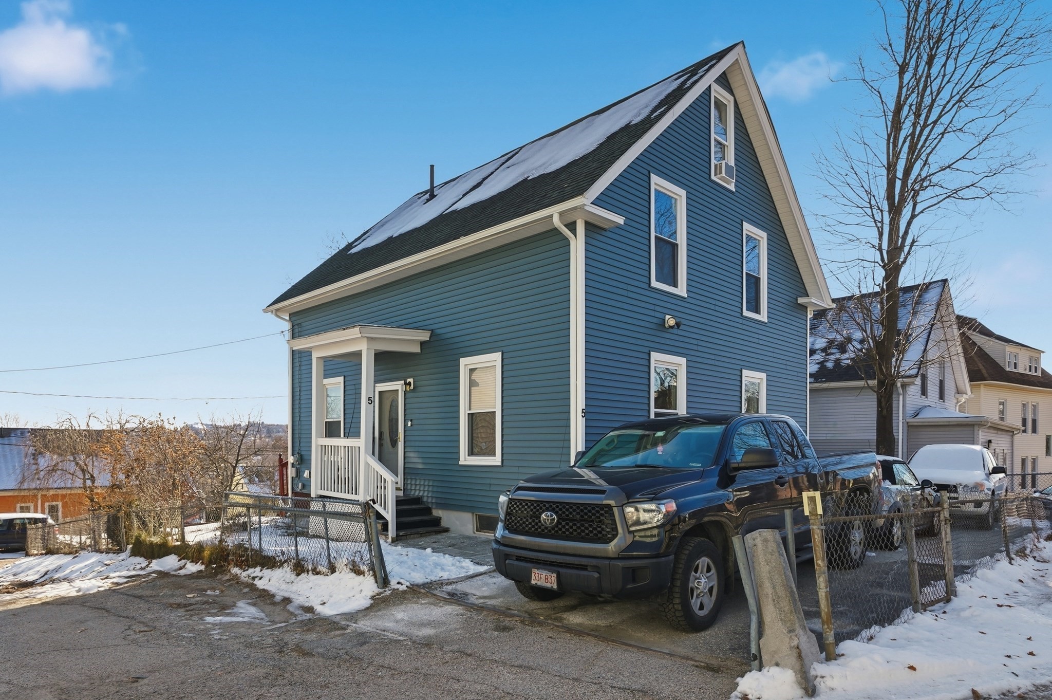 5 Ripley Place, Worcester, MA 01610 - Image 2