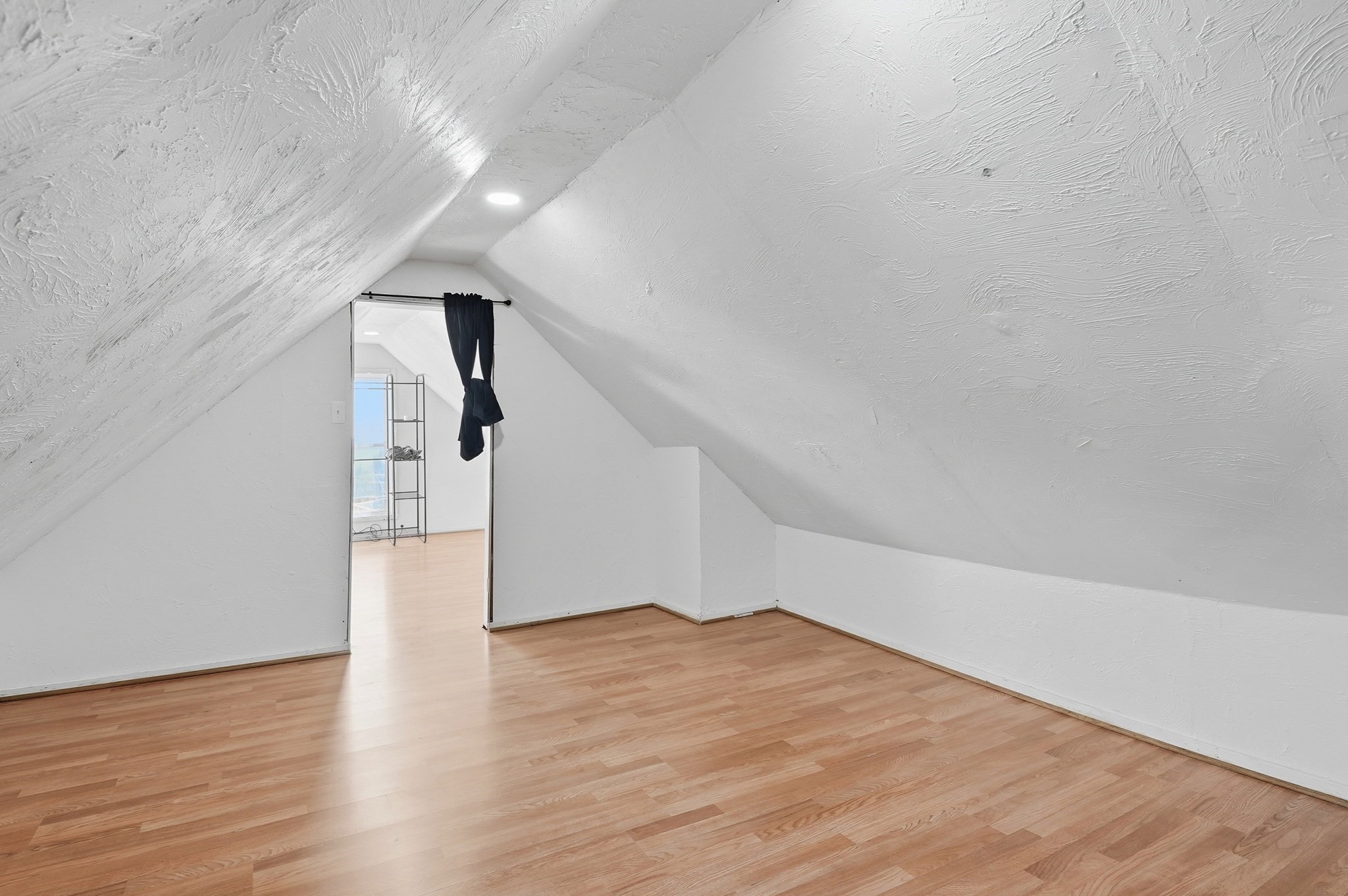 5 Ripley Place, Worcester, MA 01610 - Image 23