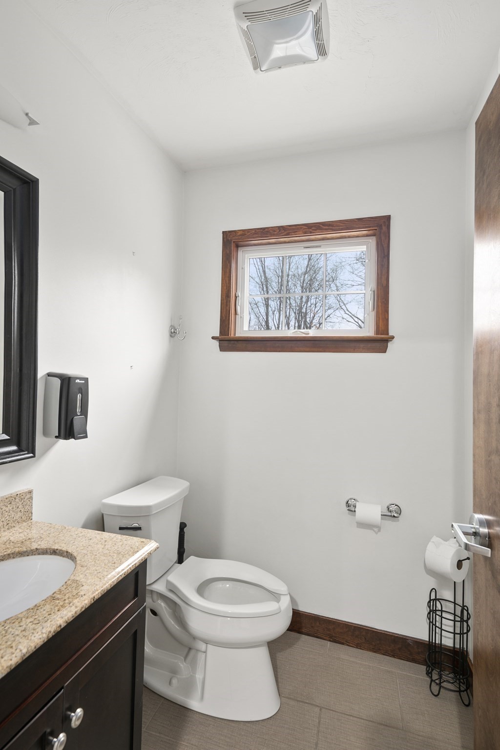 109 Dean St Unit 2 Unit 2, Taunton, MA 02780 - Image 9