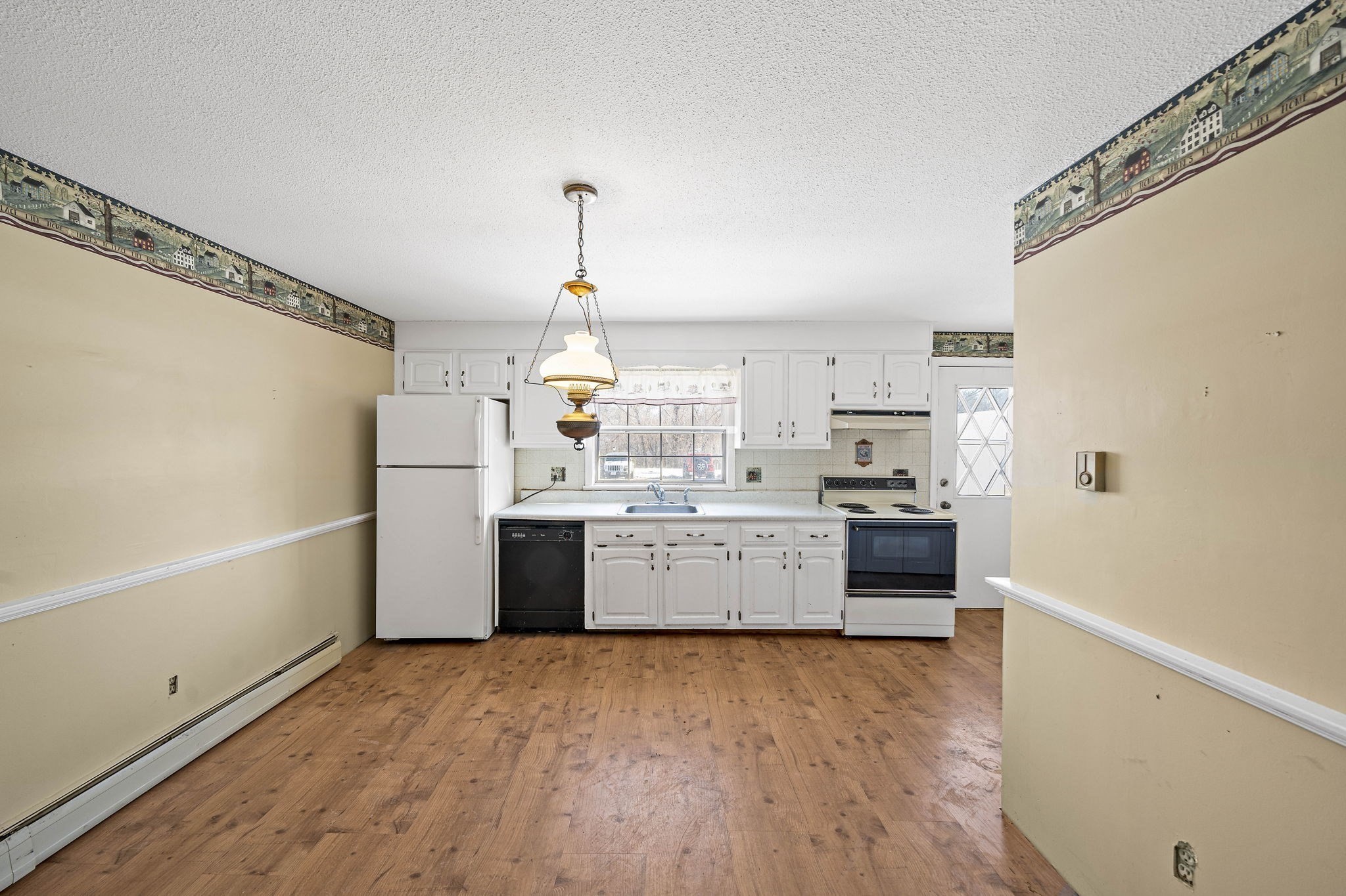 4 Shawsheen Road Unit 2, Lawrence, MA 01843 - Image 2