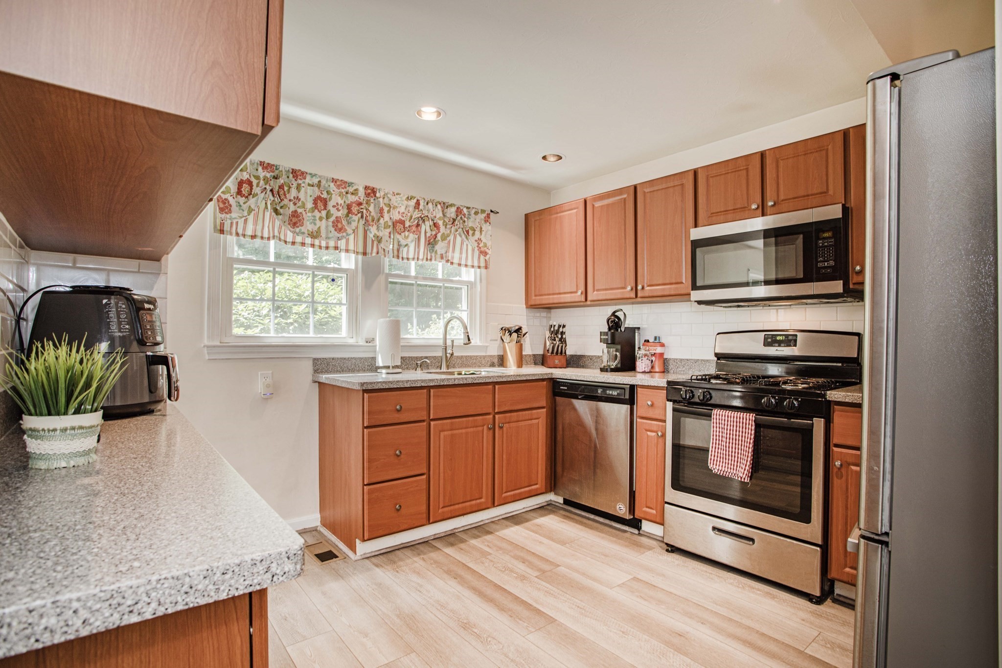 501 Auburn Street Unit 401, Whitman, MA 02382 - Image 17