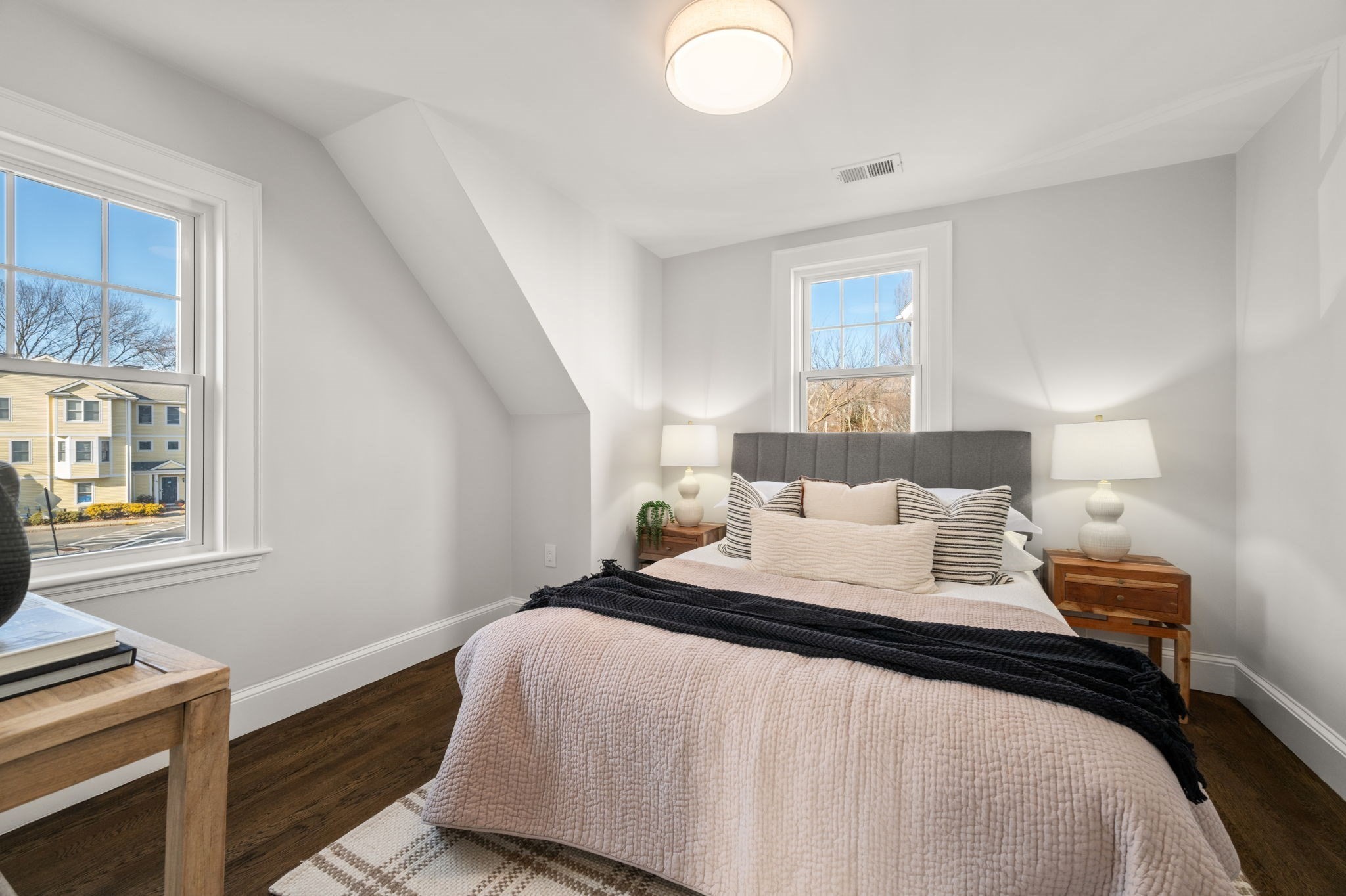 209 High St, Brookline, MA 02445 - Image 18