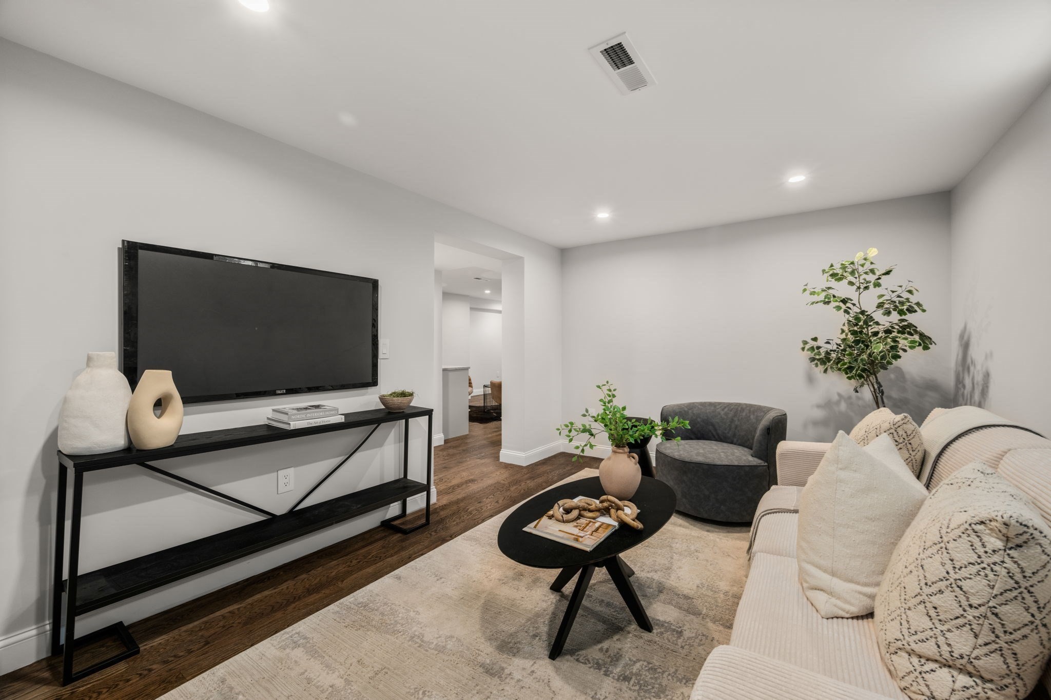 209 High St, Brookline, MA 02445 - Image 31