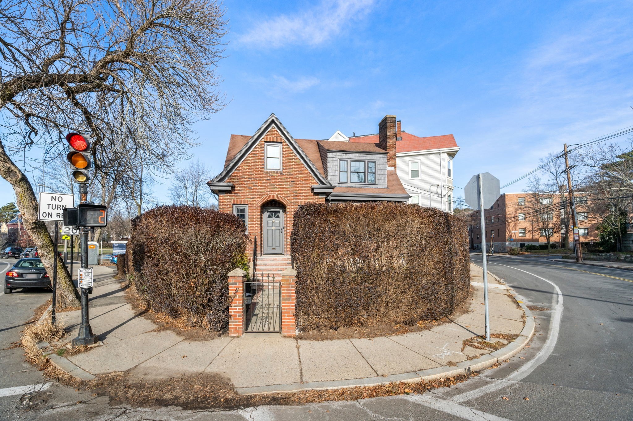 209 High St, Brookline, MA 02445 - Image 37