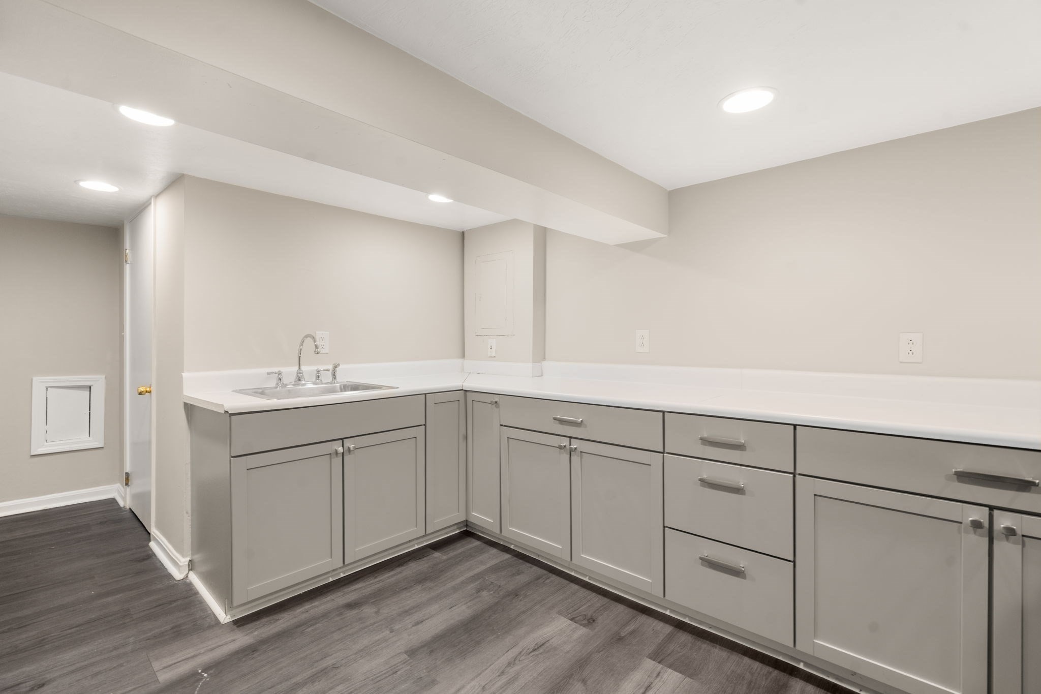 607 Poplar Street, Hyde Park, Boston, MA 02131 - Image 25