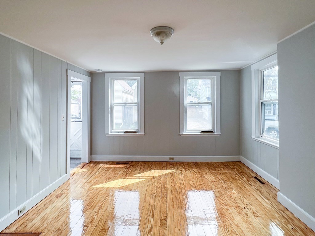 19 Common St, Weymouth, MA 02188 - Image 17