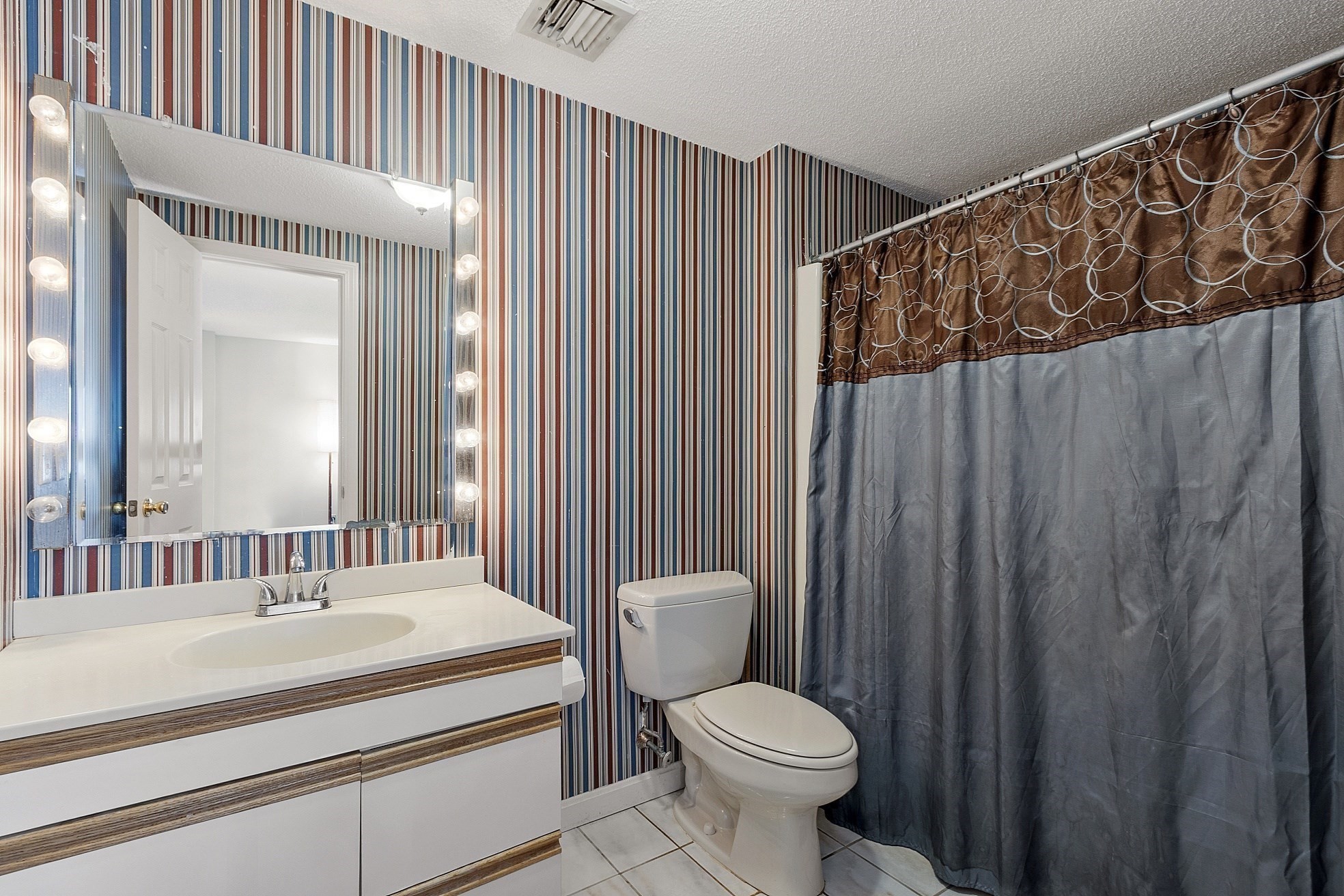 295 W. Wyoming Avenue Unit 10C, Stoneham, MA 02180 - Image 24