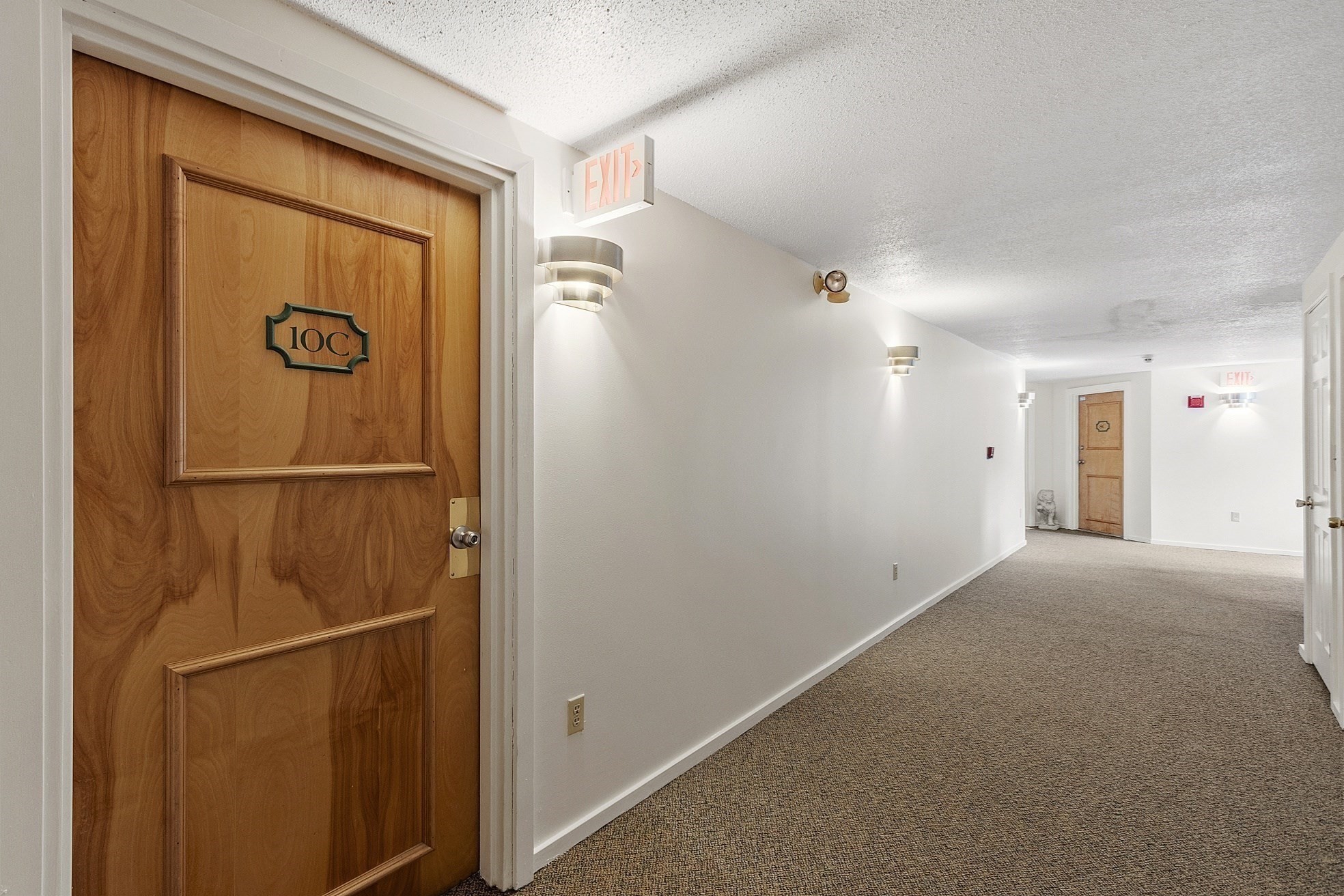 295 W. Wyoming Avenue Unit 10C, Stoneham, MA 02180 - Image 25