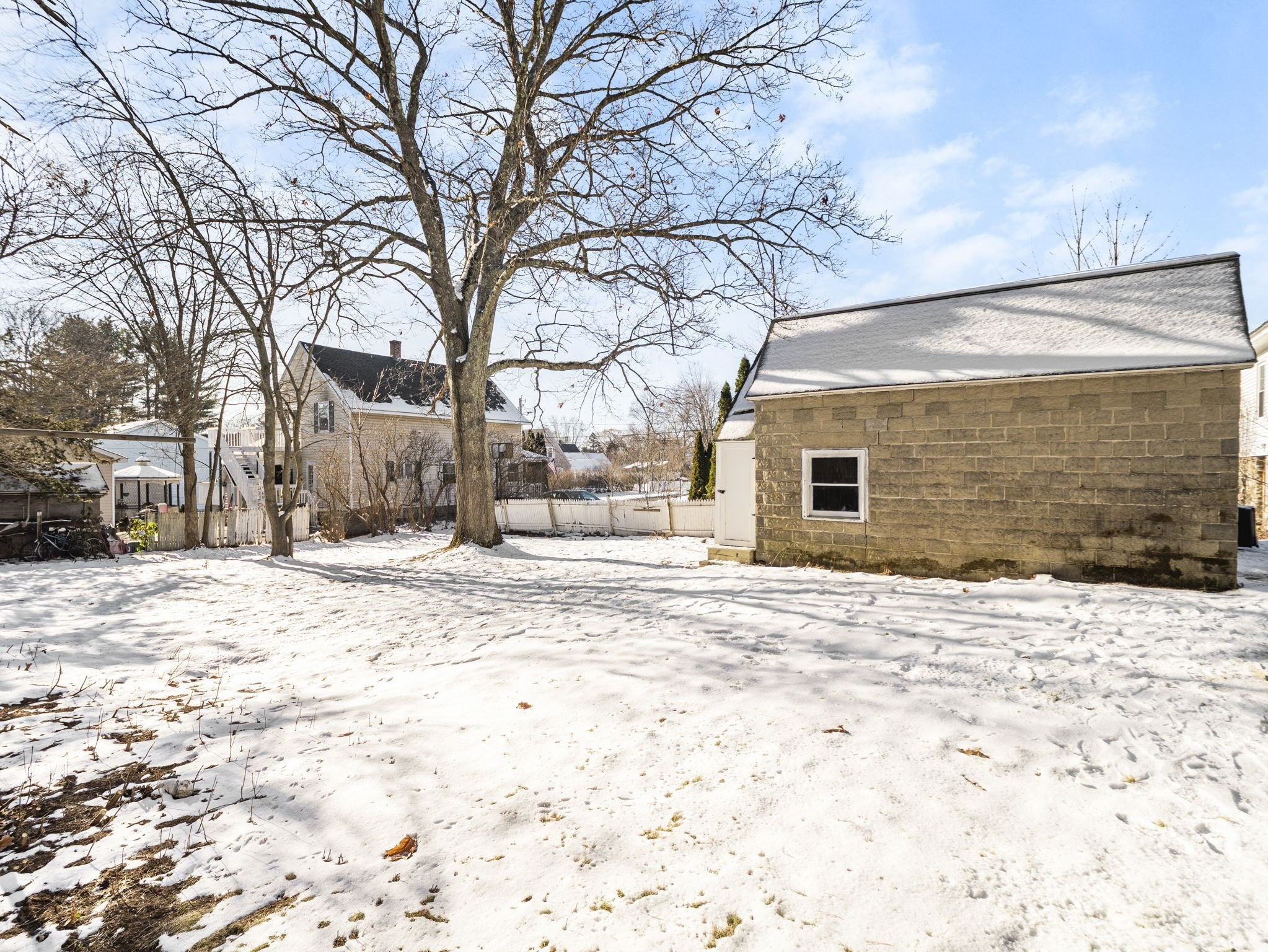 224 Pelham Street, Methuen, MA 01844 - Image 36