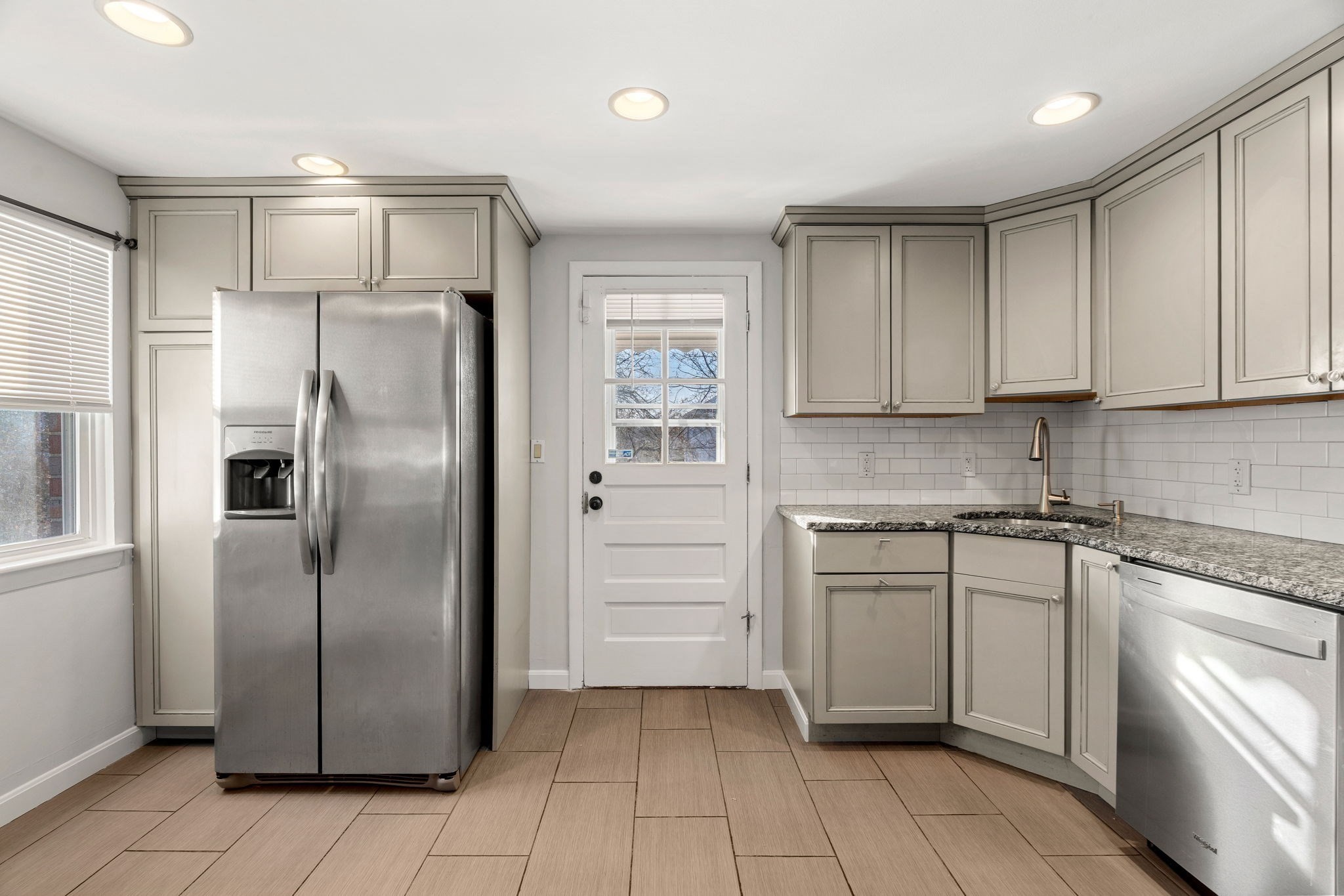 2 Kingston St Unit 2, North Andover, MA 01845 - Image 7