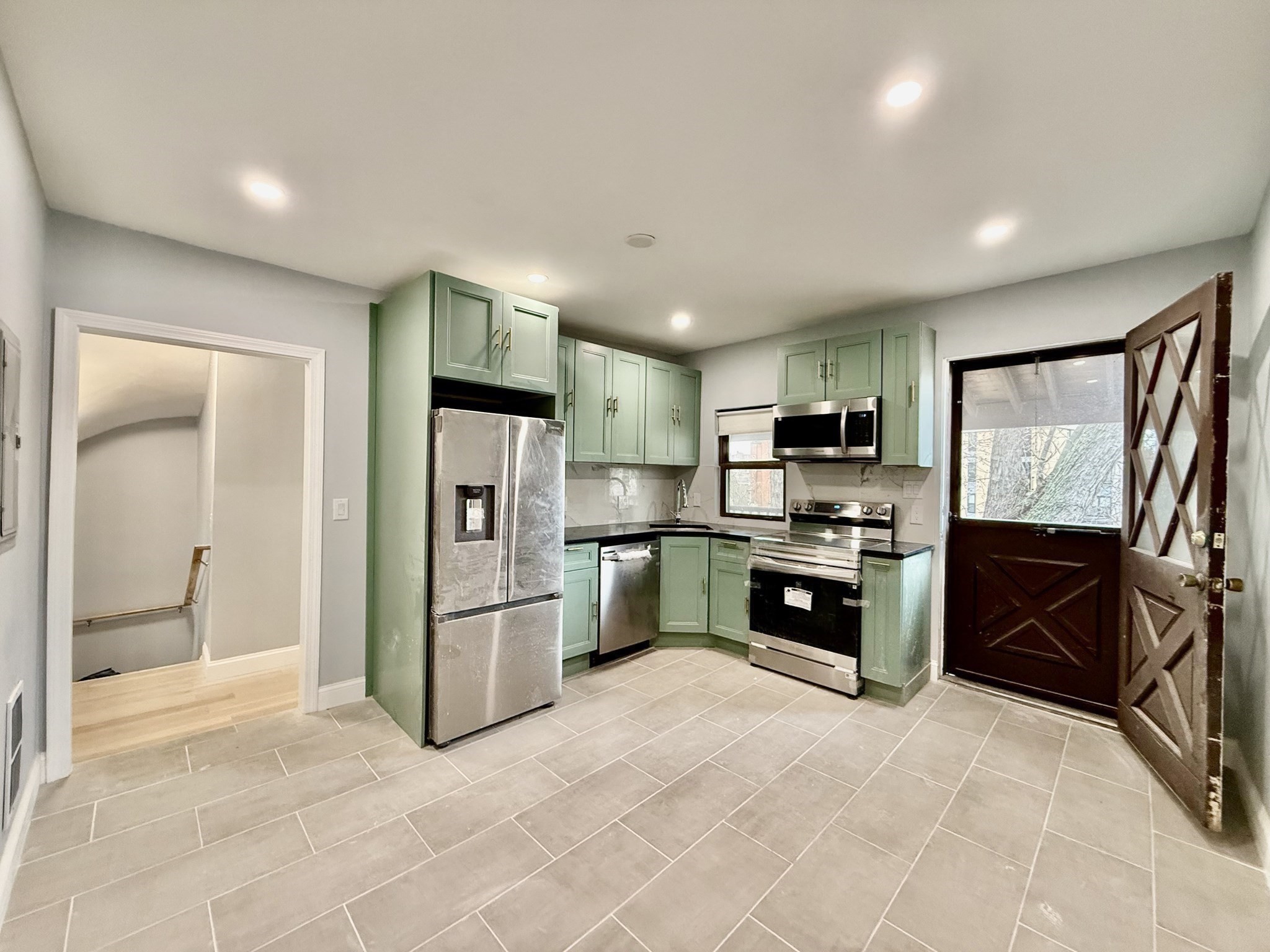 15 Berwick St Unit 15, Melrose, MA 02176 - Image 8