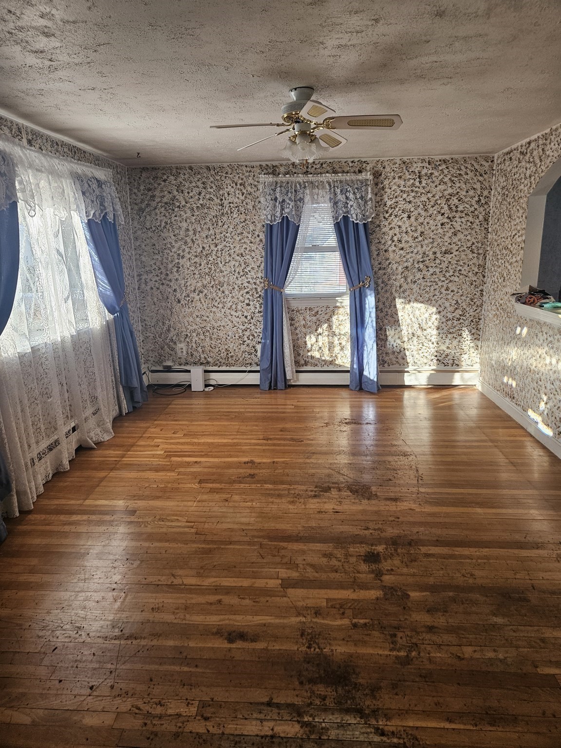 45 Pinewood Ave., Billerica, MA 01821 - Image 12