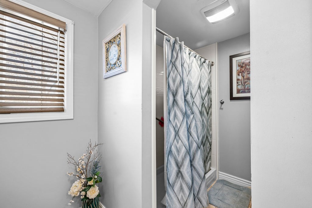 37 Pinewood Ave, Billerica, MA 01821 - Image 21