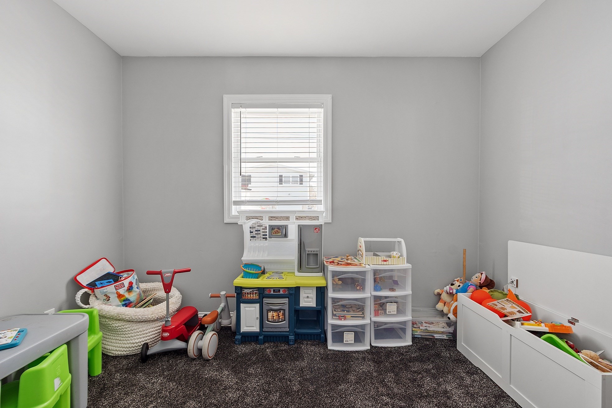 127 Thornton Ave, Lowell, MA 01852 - Image 19