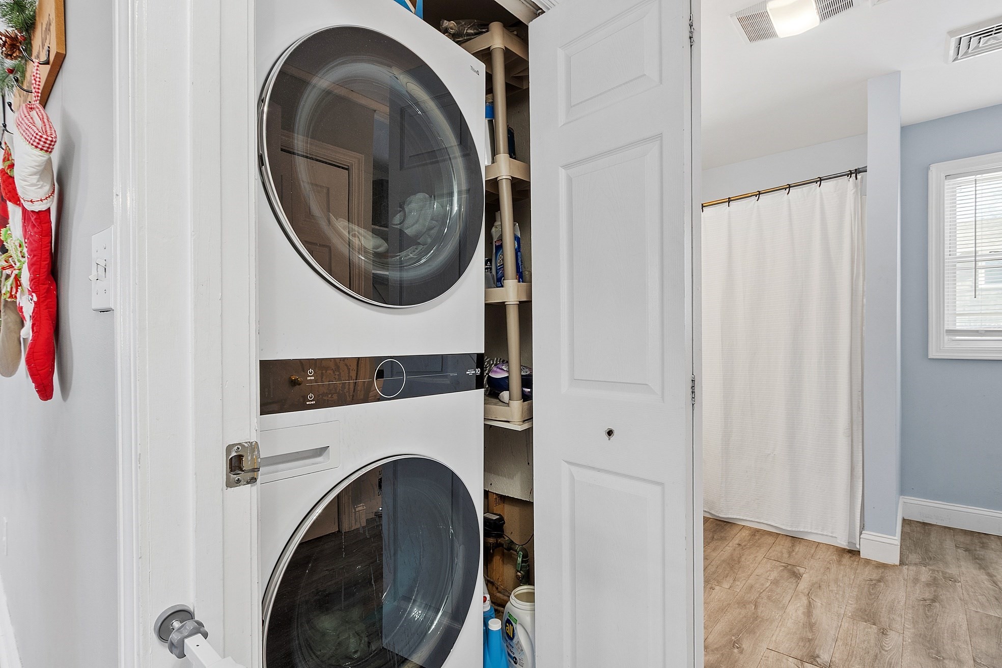 127 Thornton Ave, Lowell, MA 01852 - Image 23